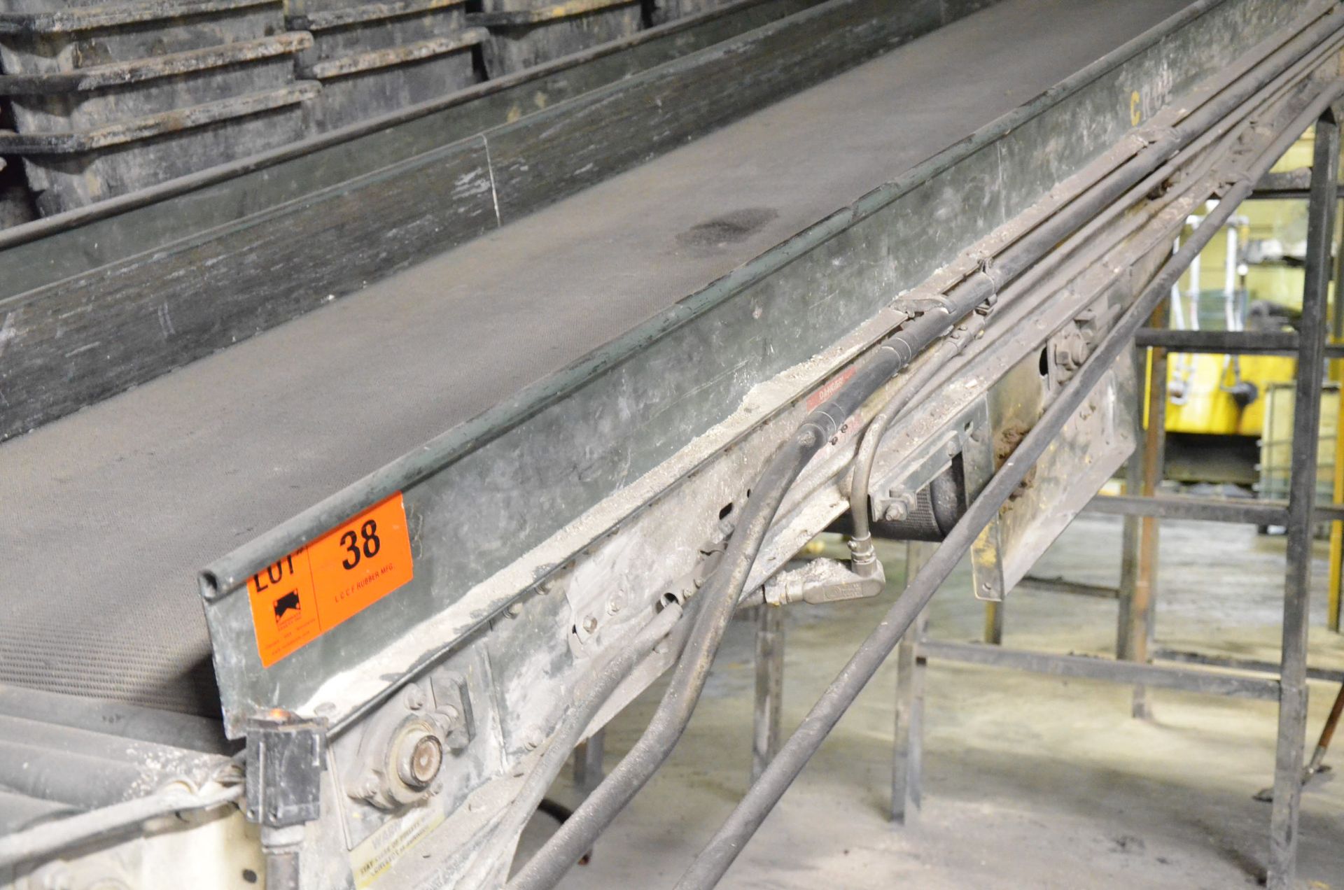 HYTROL MIXER FEED 50' X 32" APPROX. INCLINE MOTORIZED ROLLER BELT CONVEYOR, S/N N/A (CI)