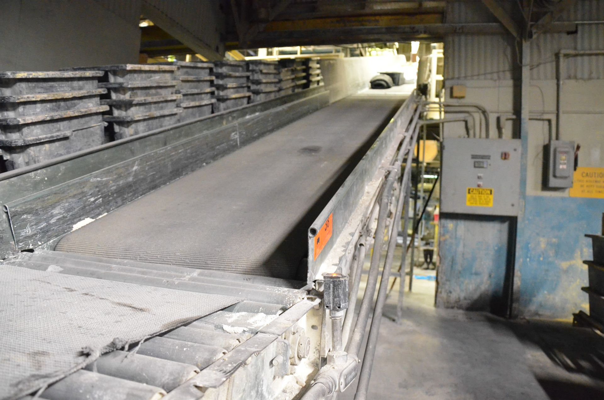 HYTROL MIXER FEED 50' X 32" APPROX. INCLINE MOTORIZED ROLLER BELT CONVEYOR, S/N N/A (CI) - Image 2 of 2