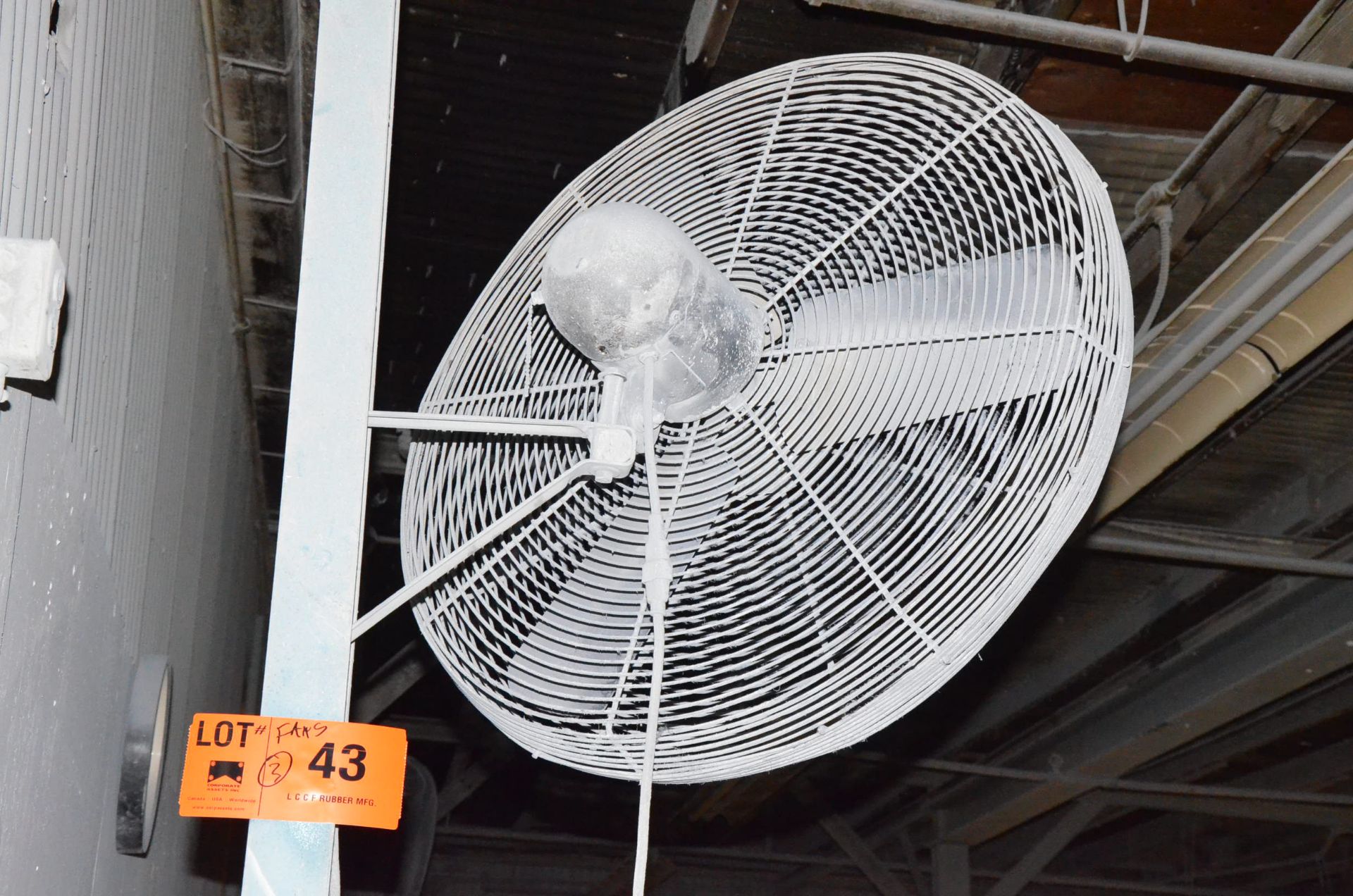 LOT/ (3) WALL MOUNTED SHOP FANS, S/N N/A