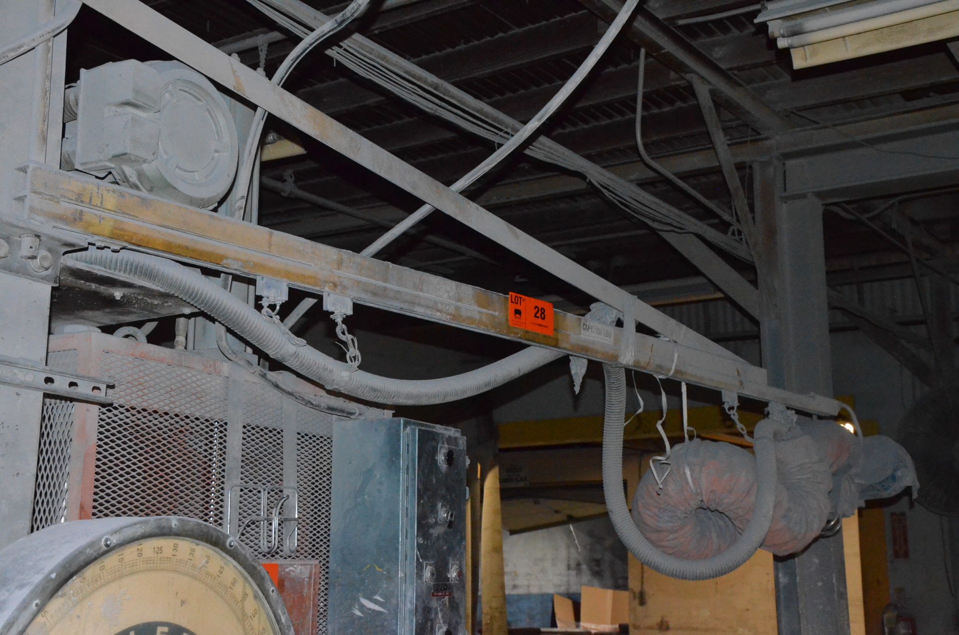 STRONG ARM WALL MOUNTED JIB TYPE VACUUM LIFTER WITH 10' SPAN, 7.5 HP VACUUM PUMP, 480V/3PH/60HZ, S/N - Image 2 of 4