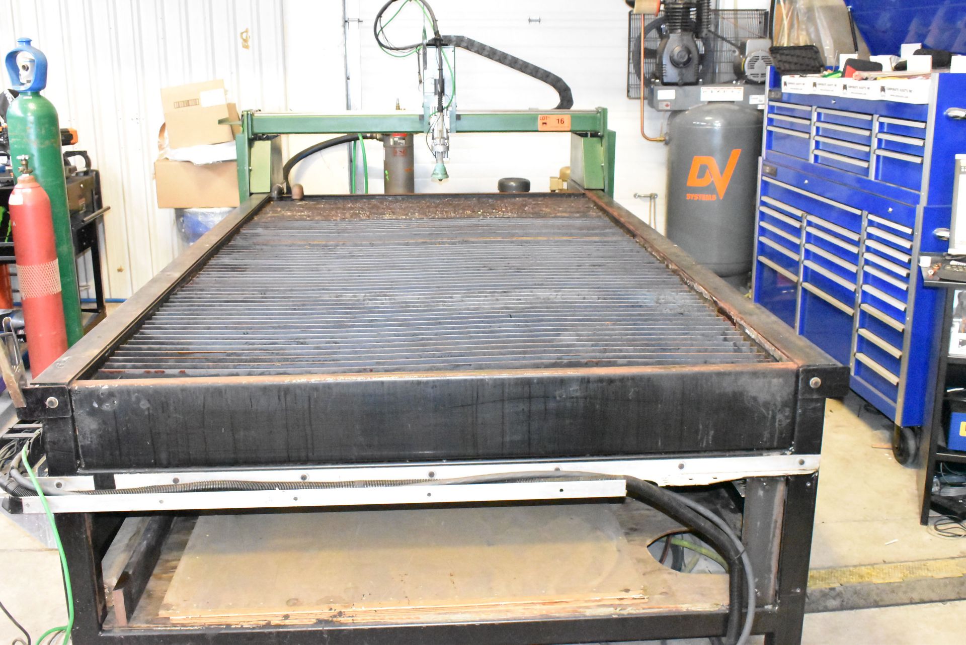 FAB-CUT (2019) PRO 8 CNC PLASMA CUTTING TABLE WITH FLASHCUT PRO CNC CONTROL, 5' X 10' TABLE, 300 GAL - Image 7 of 8