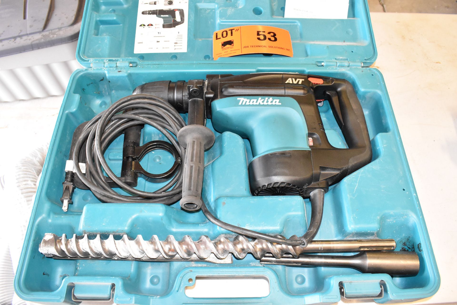 MAKITA HR4010C ROTARY HAMMER WITH DRILLS, S/N N/A