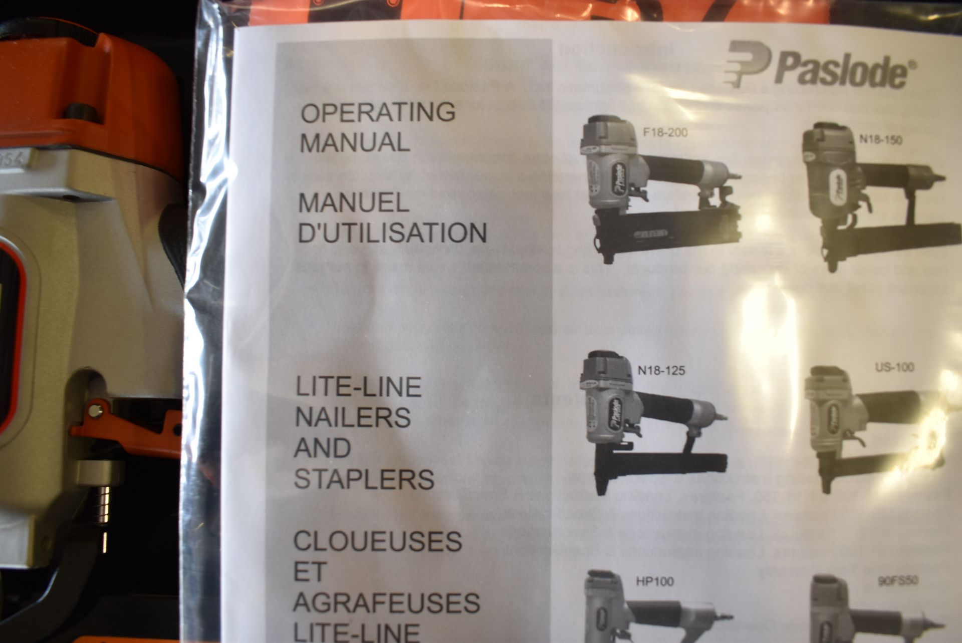 PASLODE FS18-200 PNEUMATIC FINISHING NAILER, S/N N/A - Image 3 of 3