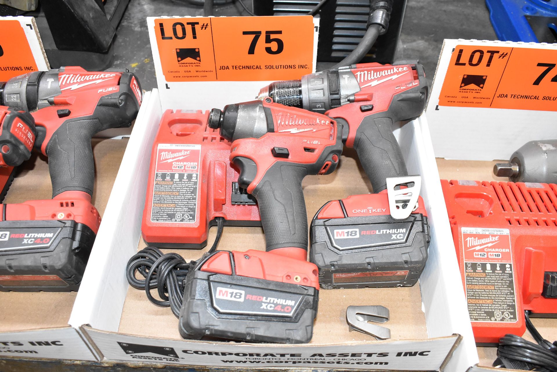 MILWAUKEE M18 18V CORDLESS HAMMER DRILL AND DRIVER WITH (2) BATTERIES AND (1) CHARGER, S/N N/A