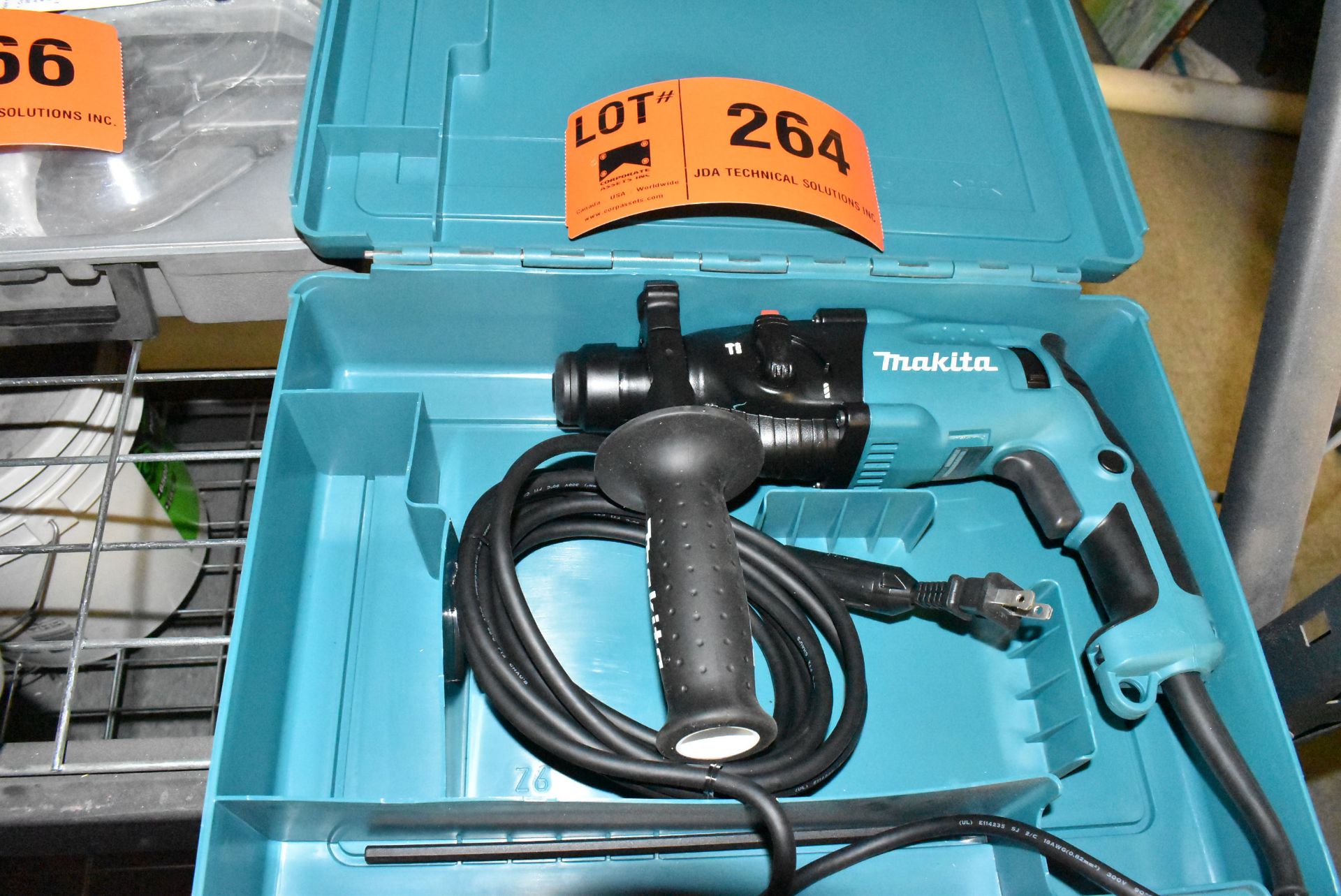 MAKITA HAMMER DRILL, S/N N/A