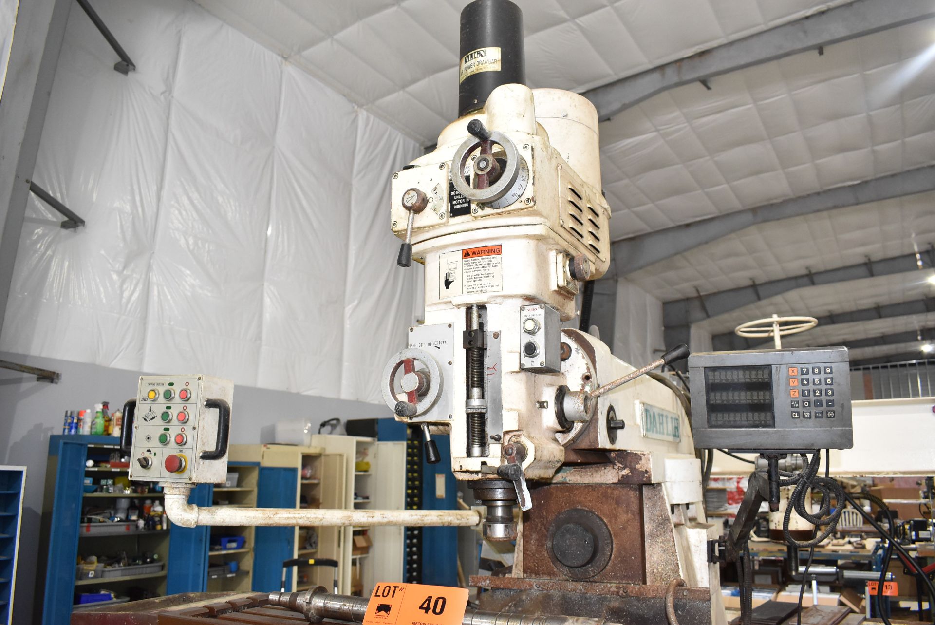 DAHLIH DL-GH950 UNIVERSAL MILLING MACHINE WITH POWER DRAWBAR, SPEEDS TO 3,800 RPM, 45-1/2" X 8-1/ - Image 3 of 12