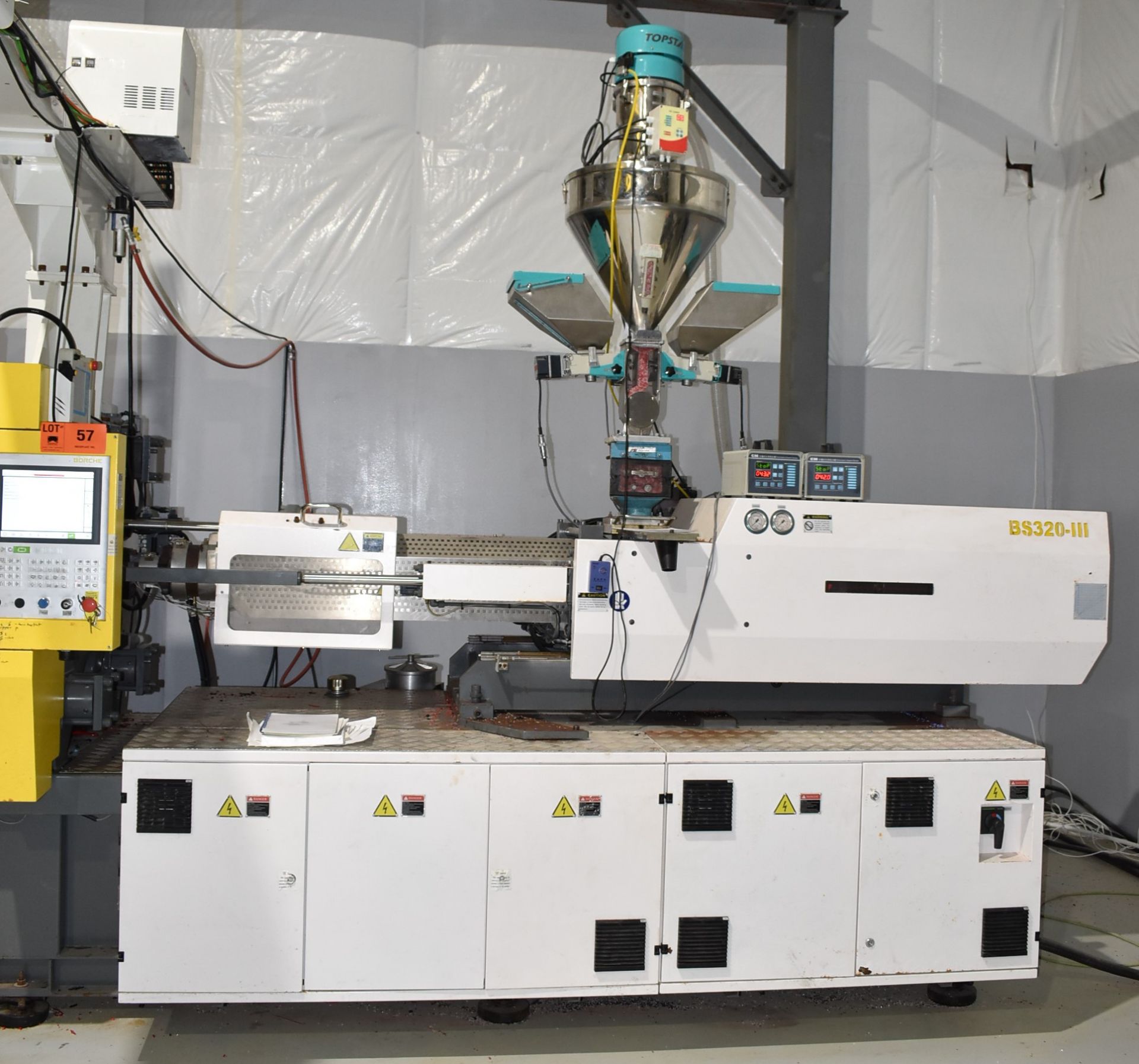 BORCHE (2018) BS 320-III 360-TON HORIZONTAL PLASTIC INJECTION MOLDING MACHINE WITH BORCHE CNC - Image 8 of 18