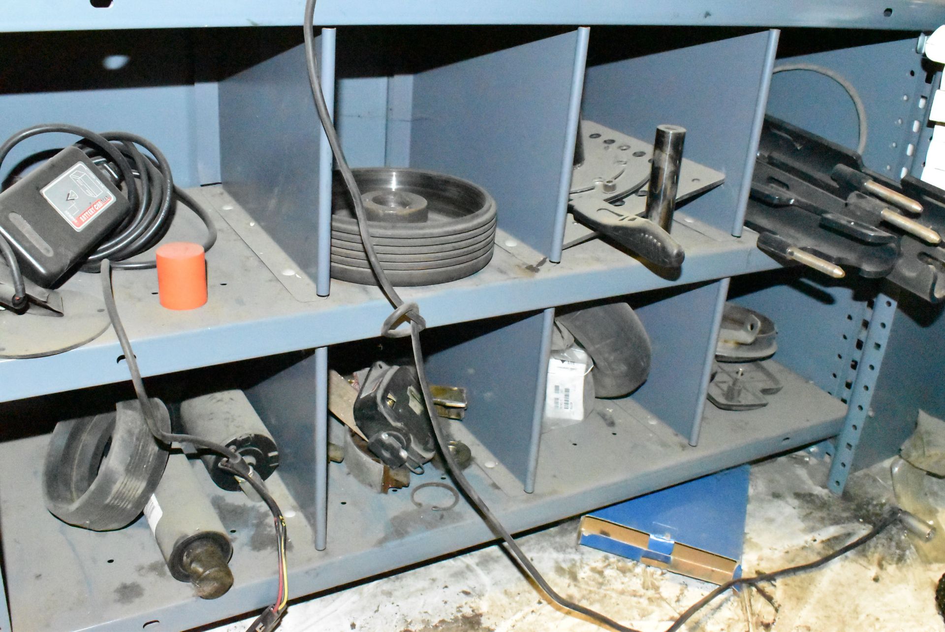 LOT/ SHELF WITH SPARE PARTS - INCLUDING LAMPS, BRAKE PARTS, PULLEYS [RIGGING FEE FOR LOT #125 - $ - Image 5 of 5