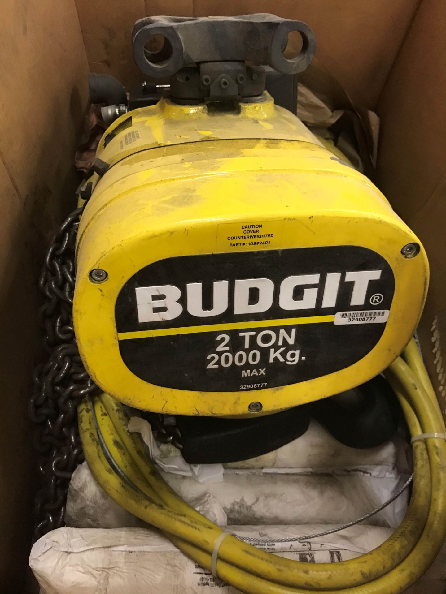 BUDGIT 2 TON SERIES 6000 AIR HOIST (LOCATED AT HWY 6 1 INCO RD, THOMPSON, MB)