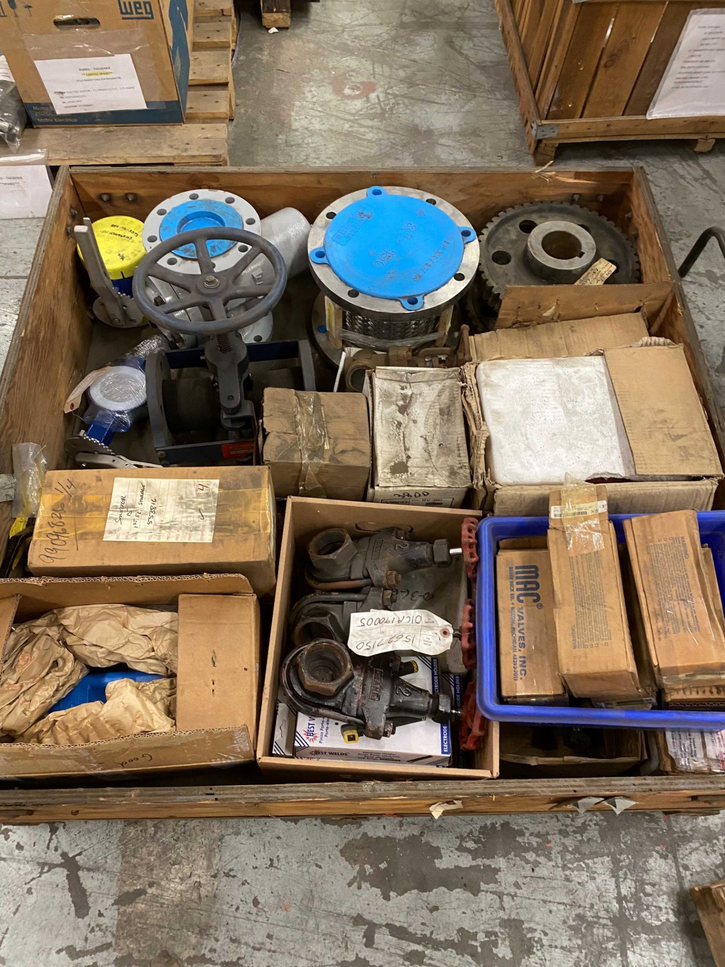 LOT/ SKID WITH VALVES, PUMPS, MOTORS (LOCATED AT HWY 6 1 INCO RD, THOMPSON, MB)