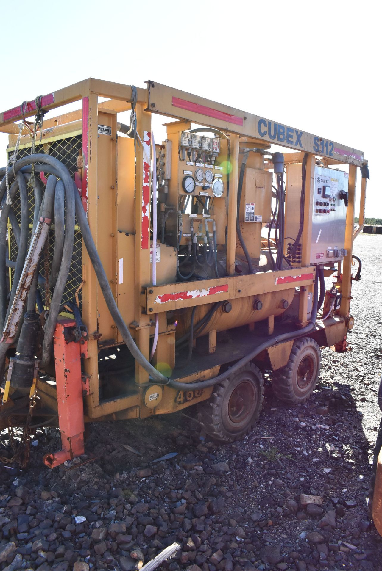 CUBEX (2012) S112 136 HP TOW-BEHIND SCREW BOOSTER COMPRESSOR WITH 600V ...