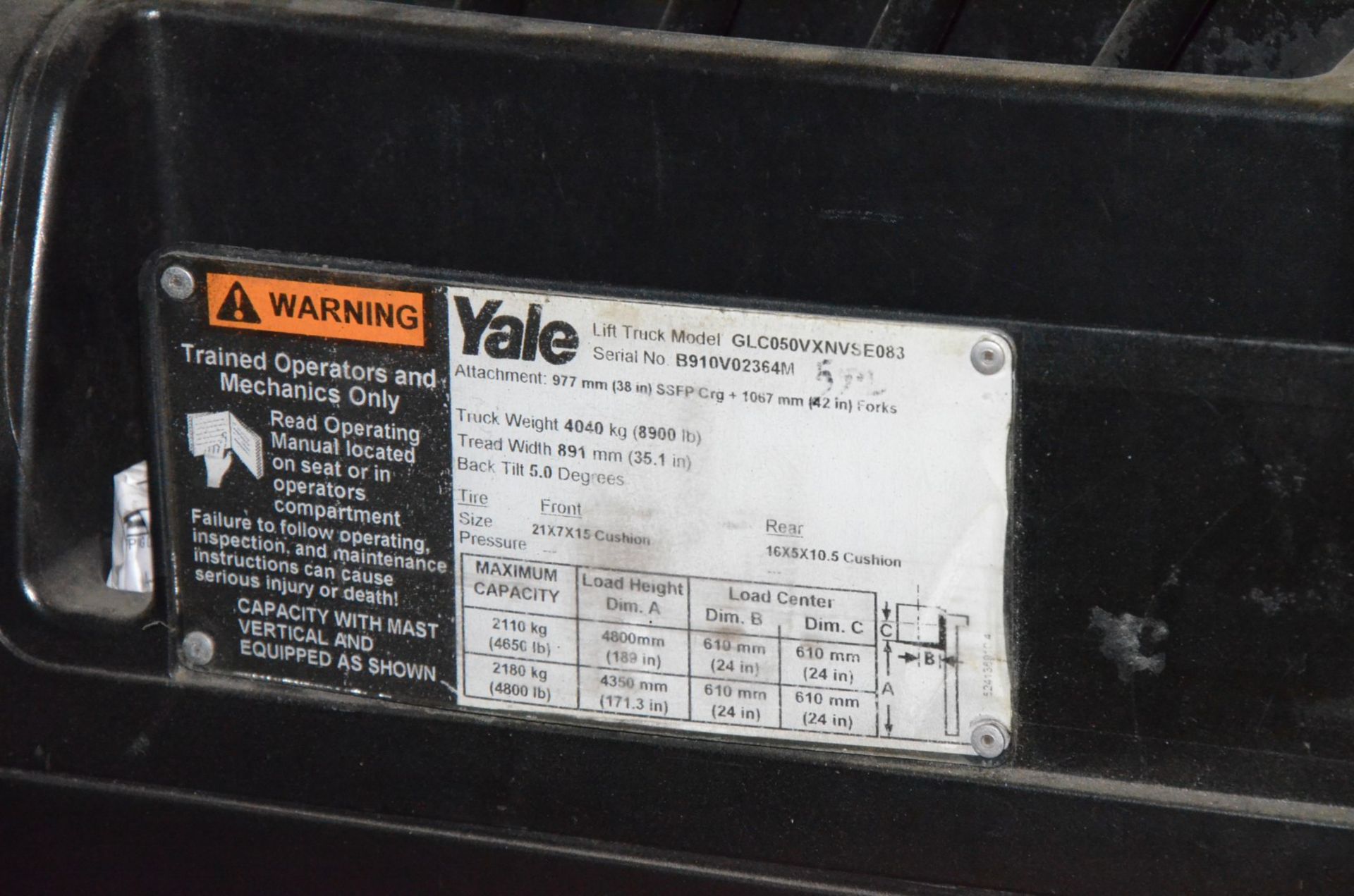 YALE (2014) GLC050VXNVSE083 4,800 LB. CAPACITY LPG FORKLIFT WITH 189" MAX. LIFT HEIGHT, 3-STAGE - Image 7 of 8