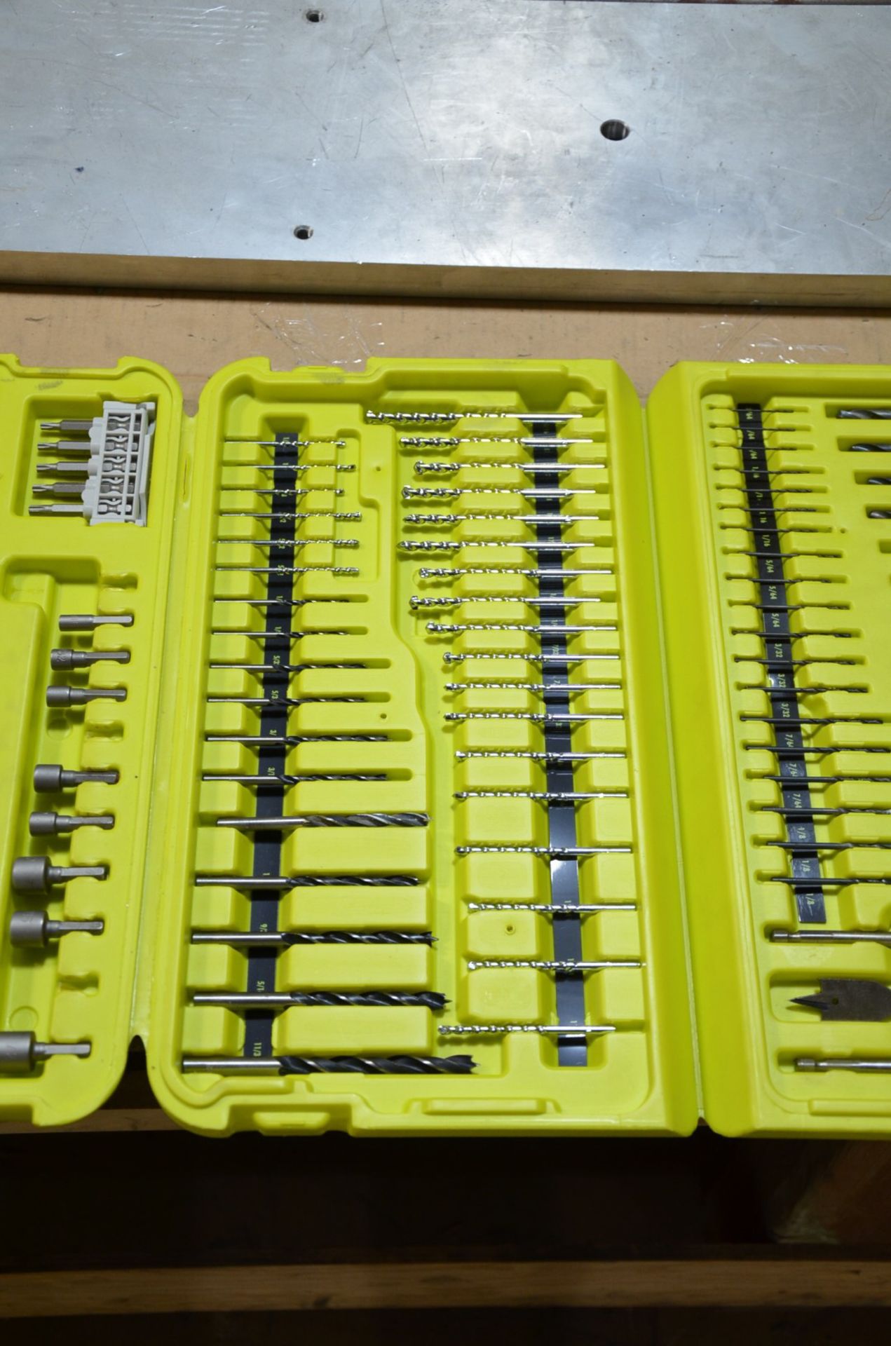 LOT/ TOOLING - INCLUDING DRILLS, SCREWDRIVER BITS, SOCKET BITS, CHISELS, PUNCHES - Image 4 of 5
