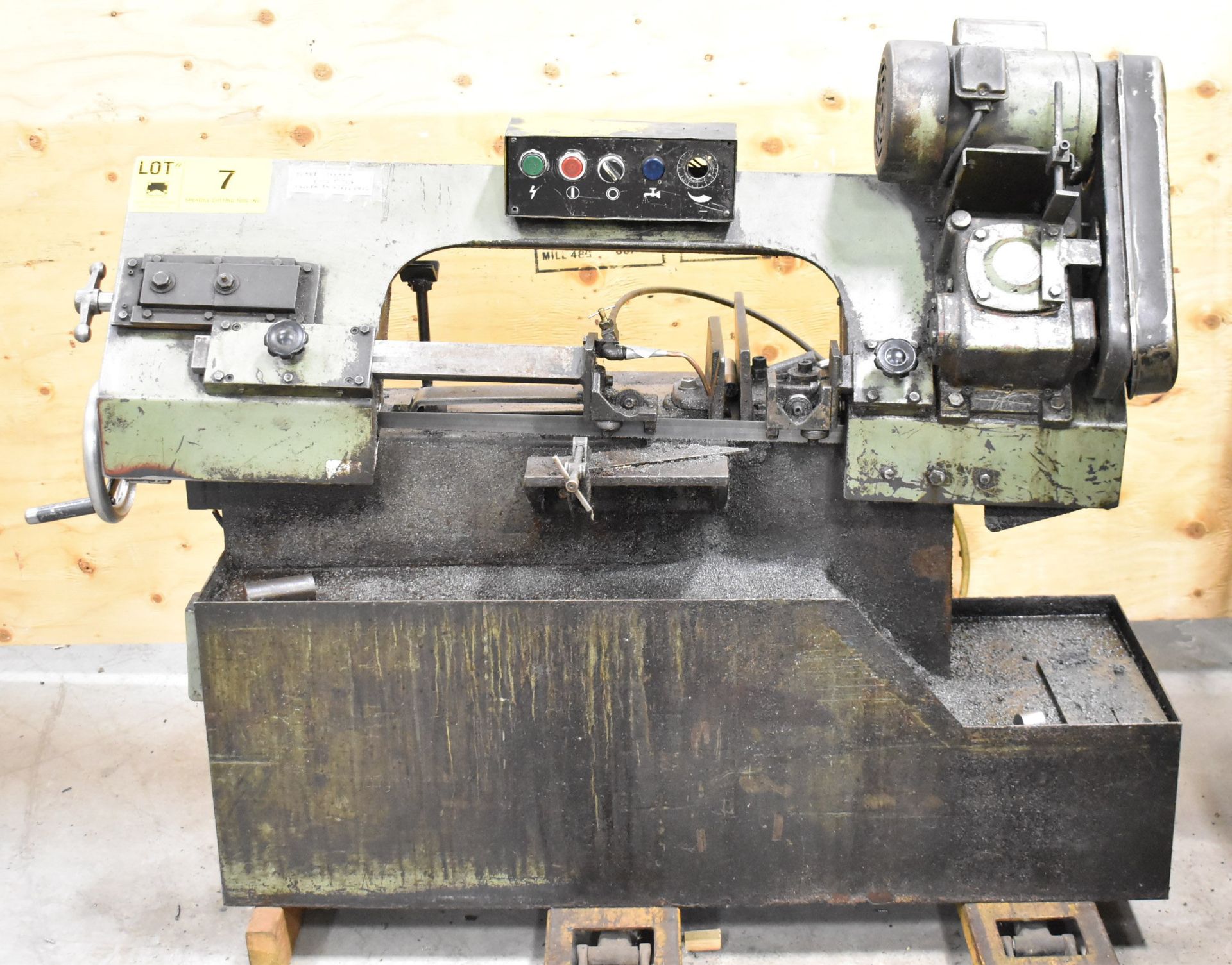 CANADIAN TOOL 10" HORIZONTAL BAND SAW, 120V/1PH/60HZ, S/N 10180 (CI) [RIGGING FEE FOR LOT #7 - $50