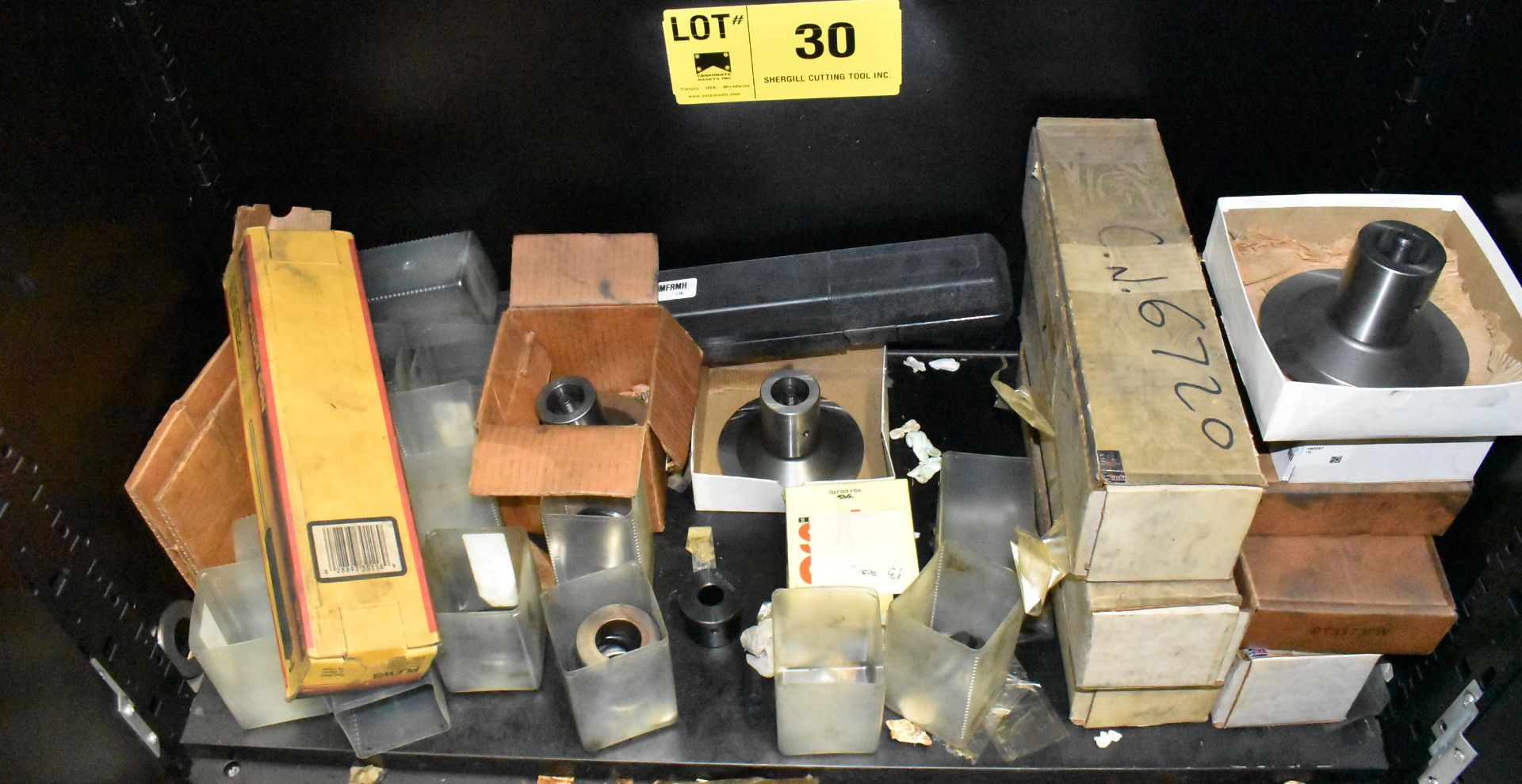 LOT/ CONTENTS OF SHELF CONSISTING OF GRINDING SPINDLES AND SUPPLIES