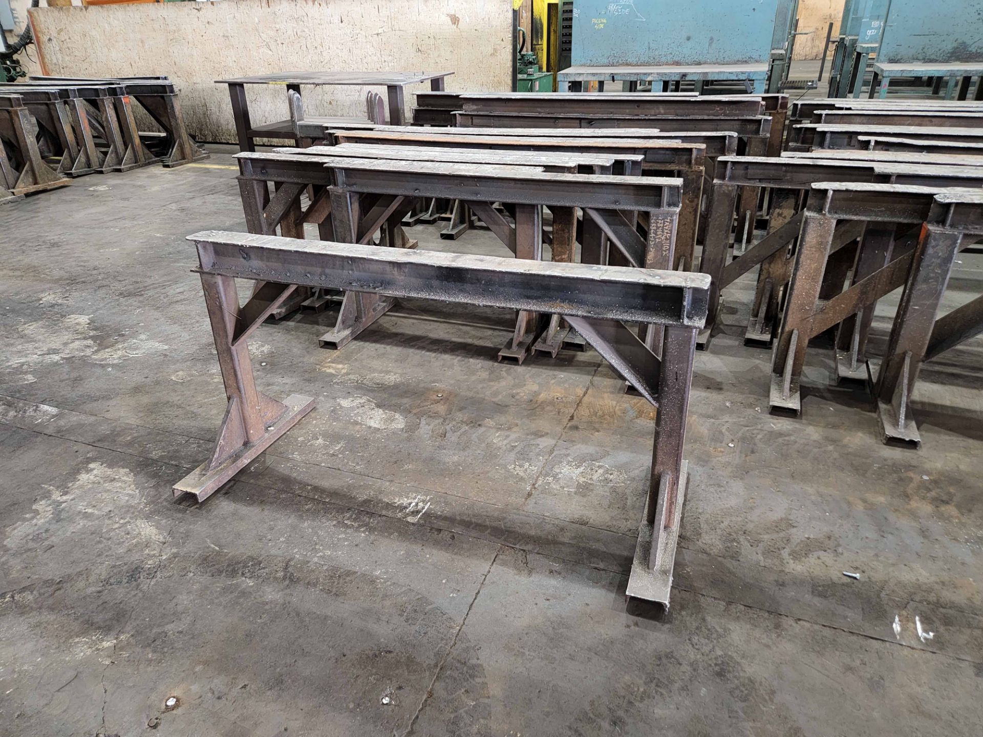 LOT/ (11) ENGINEERED 1520 STEEL BUNK SAWHORSES WITH 9000 LBS CAPACITY RATING, 60"L X 30" H [