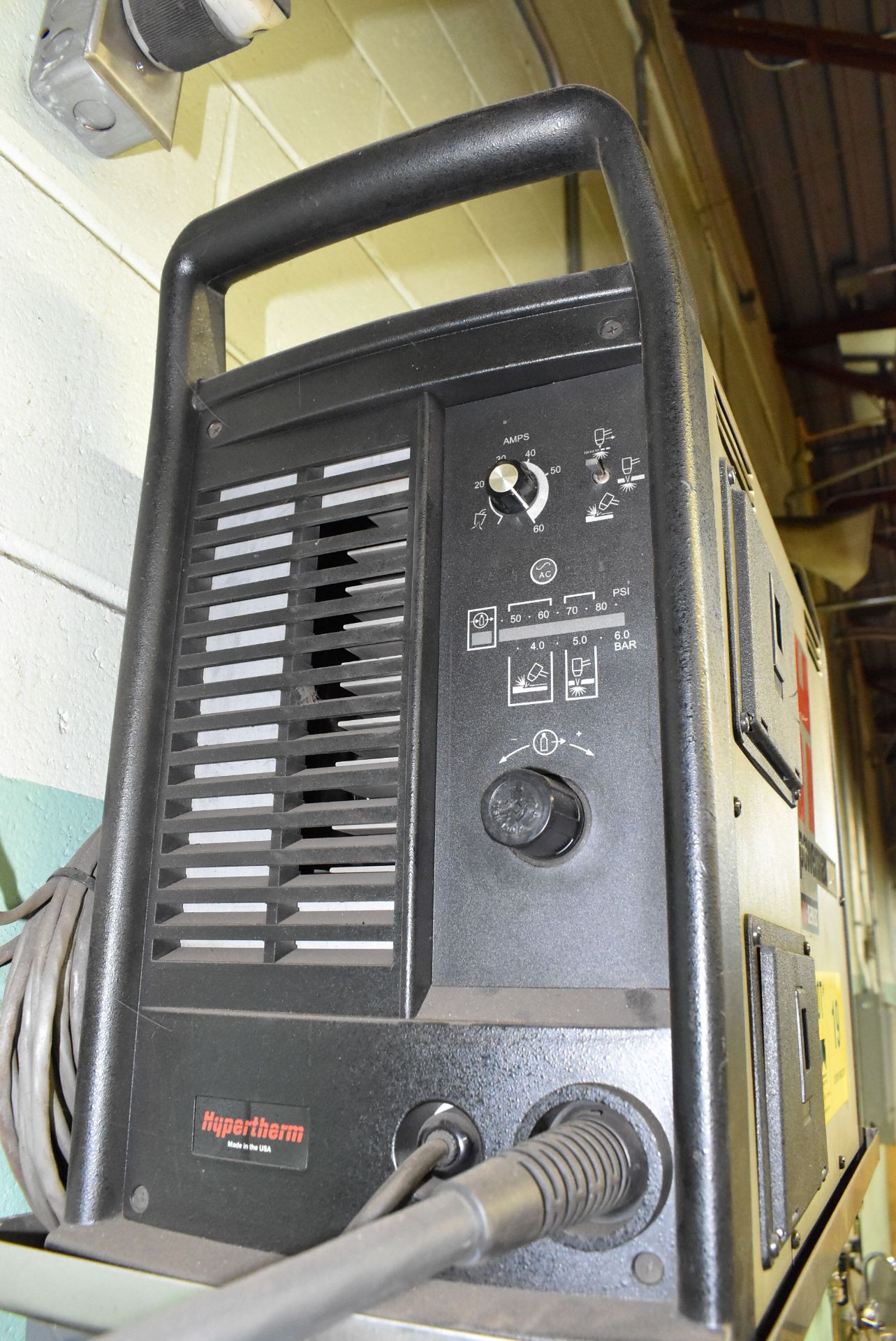 HYPERTHERM POWERMAX 1000 plasma cutting power source, s/n: 1000-032748 (CI) [RIGGING FEE FOR LOT #19 - Image 2 of 3