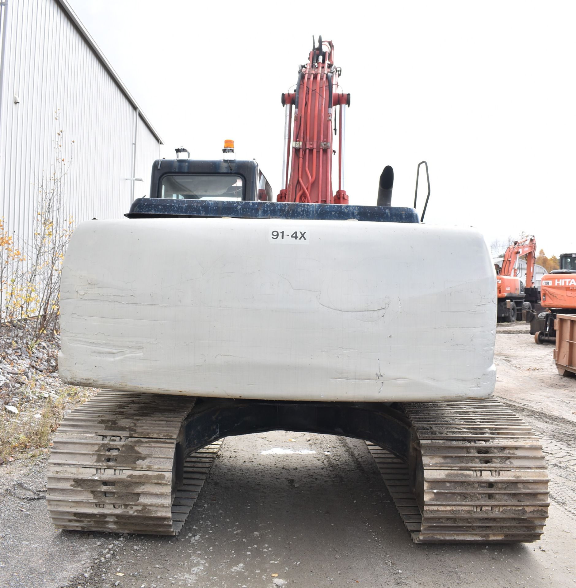 LINK BELT (2010) 210X2 HYDRAULIC TRACKED EXCAVATOR WITH DIESEL ENGINE, 11,075 HRS (RECORDED ON METER - Image 17 of 27