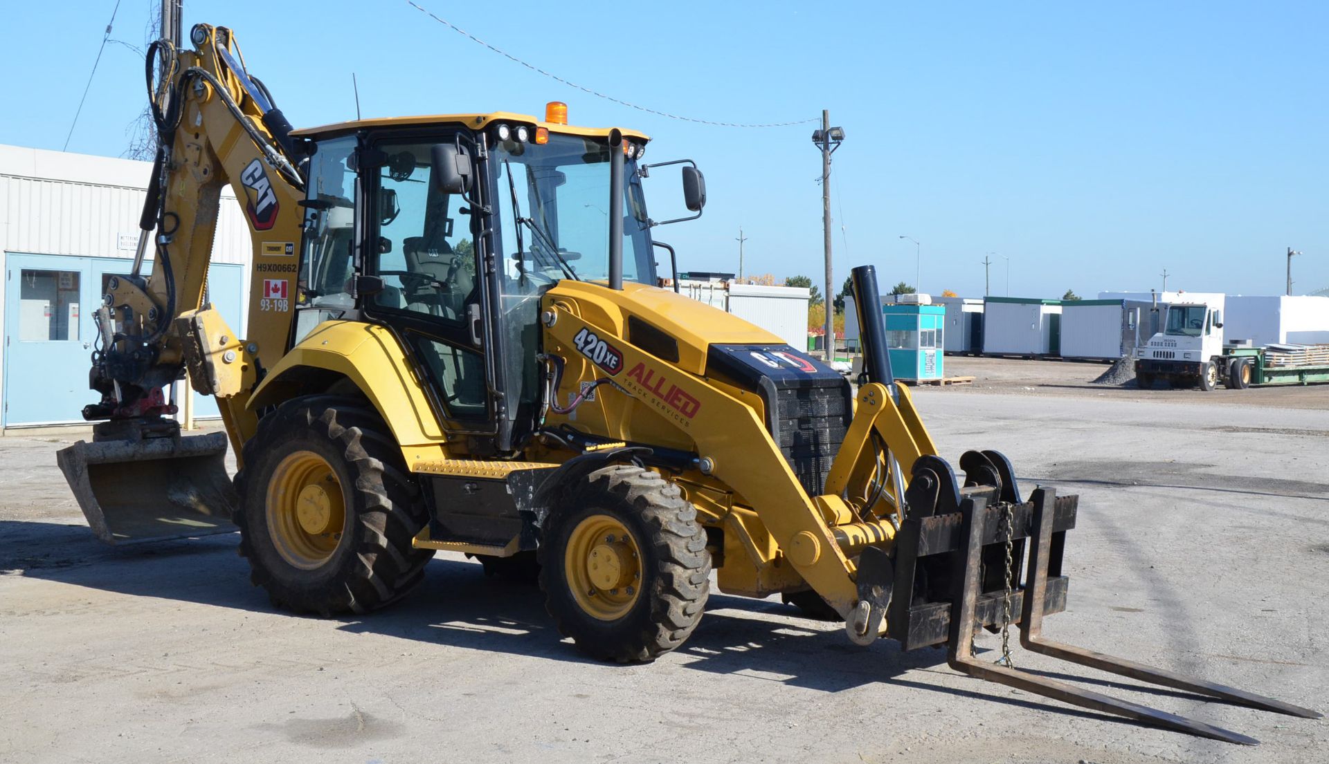 CATERPILLAR (2021) 420XE HRC BACKHOE WITH DIESEL ENGINE, AUTOMATIC TRANSMISSION, 4X4, ROTOTILT - Image 6 of 23