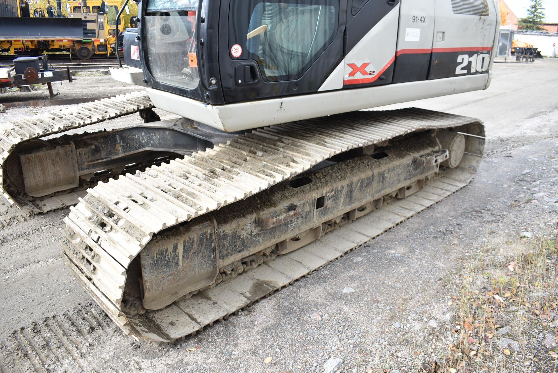 LINK BELT (2010) 210X2 HYDRAULIC TRACKED EXCAVATOR WITH DIESEL ENGINE, 11,075 HRS (RECORDED ON METER - Image 15 of 27