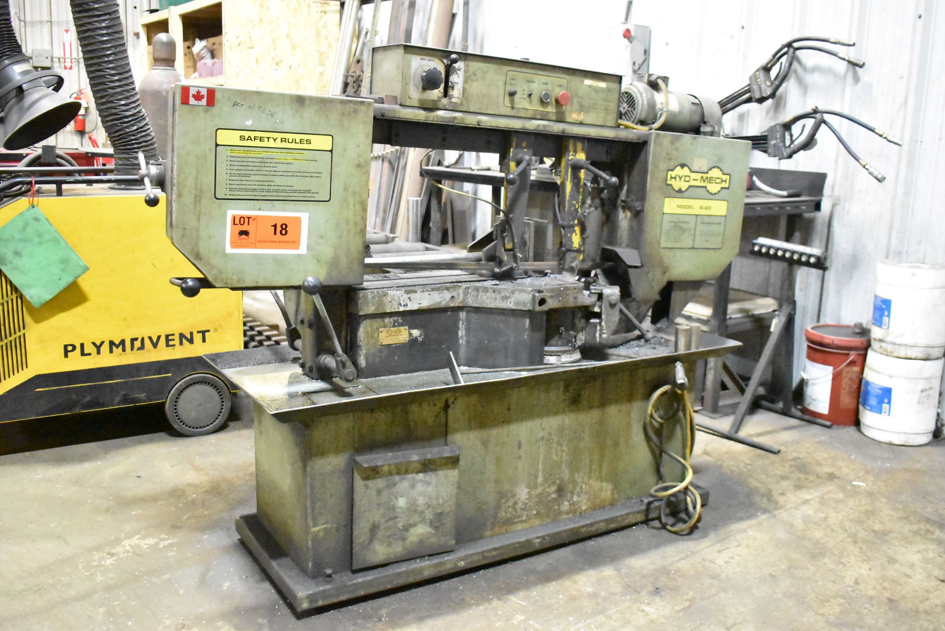 HYD-MECH S-20 HORIZONTAL METAL-CUTTING BANDSAW WITH MANUAL CLAMPING, 10' X 16" ROLLER CONVEYOR AND 2 - Image 3 of 6