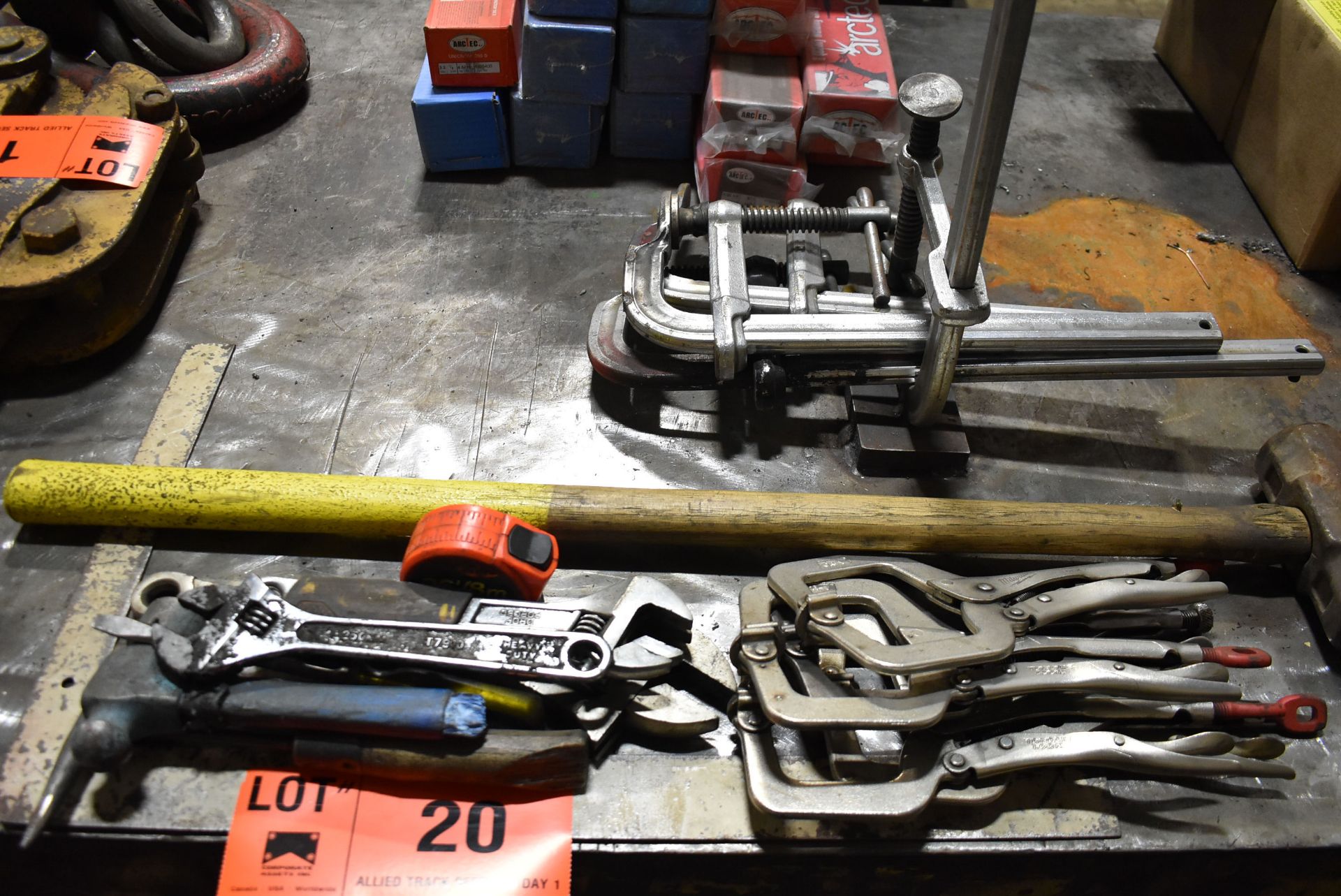 LOT/ HAND TOOLS AND CLAMPS (LOCATED AT 1891 SEYMOUR ST, NORTH BAY, ON)