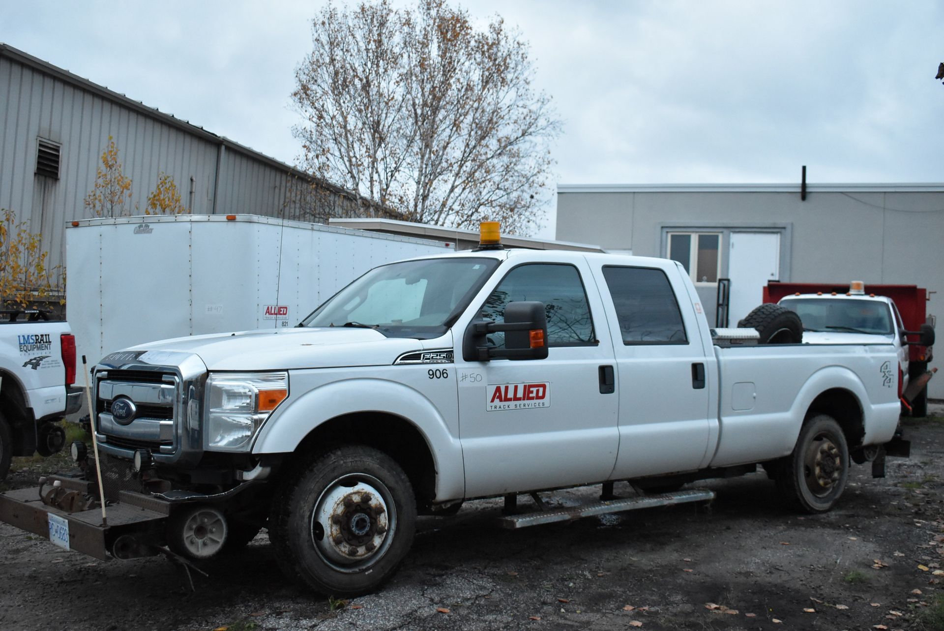 FORD (2012) F-250 XLT CREW CAB PICKUP TRUCK WITH 6.2 L V8 GAS ENGINE, AUTO TRANSMISSION, 4X4, HI- - Image 17 of 24