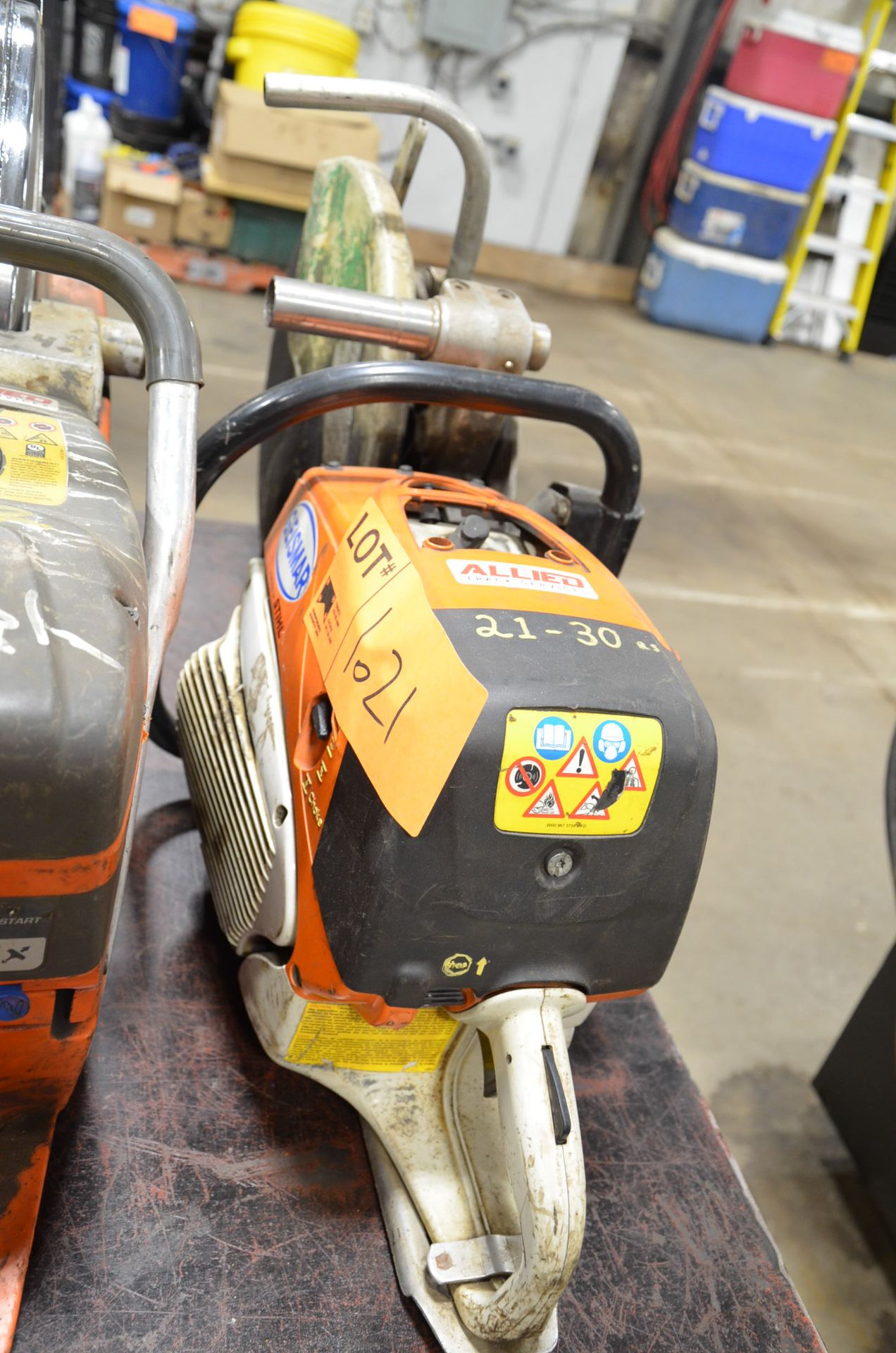 GEISMAR STIHL GAS POWERED ABRASIVE CUT OFF SAW, S/N N/A (LOCATED AT 169A S SERVICE RD, GRIMSBY,