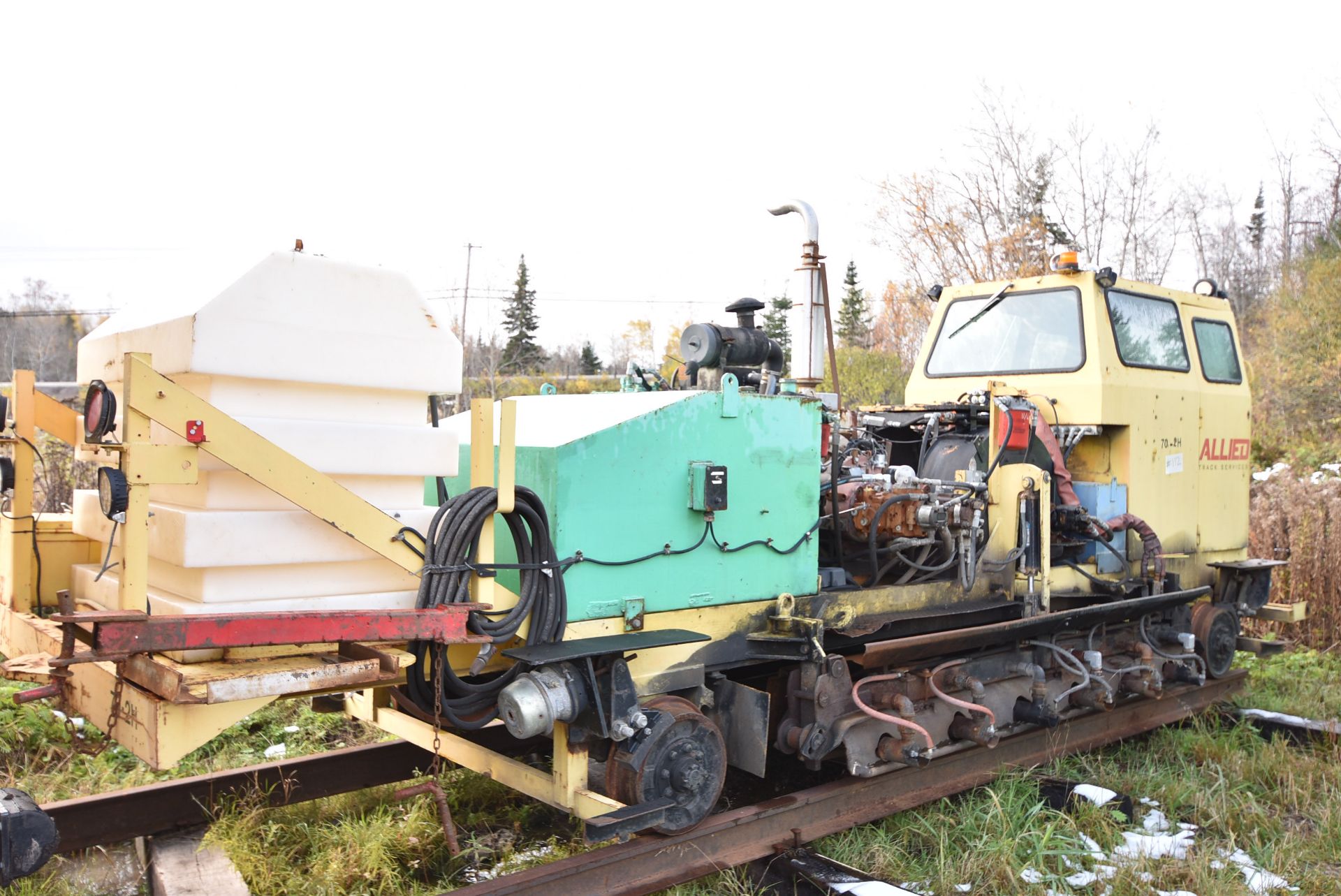 NORTH SELF PROPPELED RAIL HEATER WITH JOHN DEERE DIESEL ENGINE, CAB, HEATER CONTROLS, S/N N/A (70-