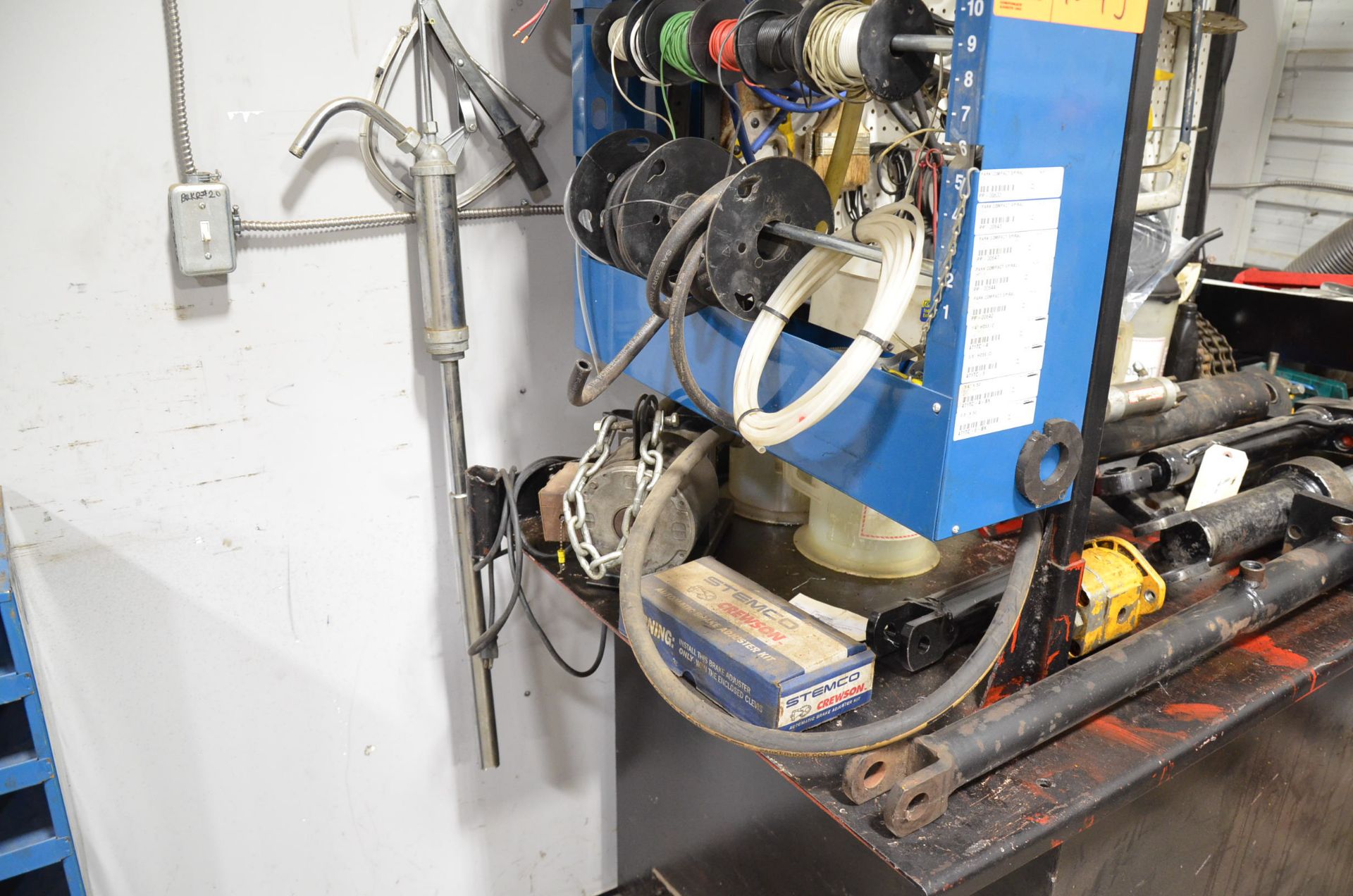 LOT/ HYDRAULIC TEST BENCH WITH PUMP, TANK AND SUPPLIES, S/N N/A (LOCATED AT 169A S SERVICE RD, - Image 3 of 4