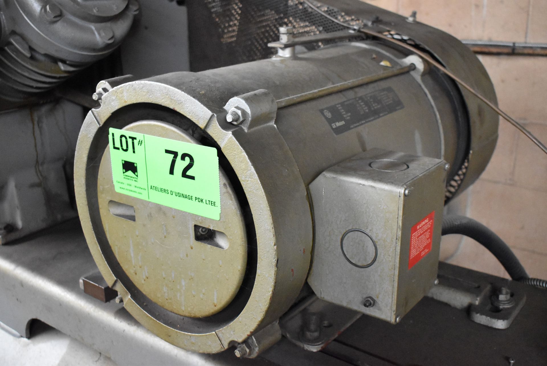 AIRTEK 25 HP AIR COMPRESSOR, S/N: N/A (CI) (DELAYED DELIVERY)[RIGGING FEE FOR LOT #72 - $350 CAD - Image 3 of 6