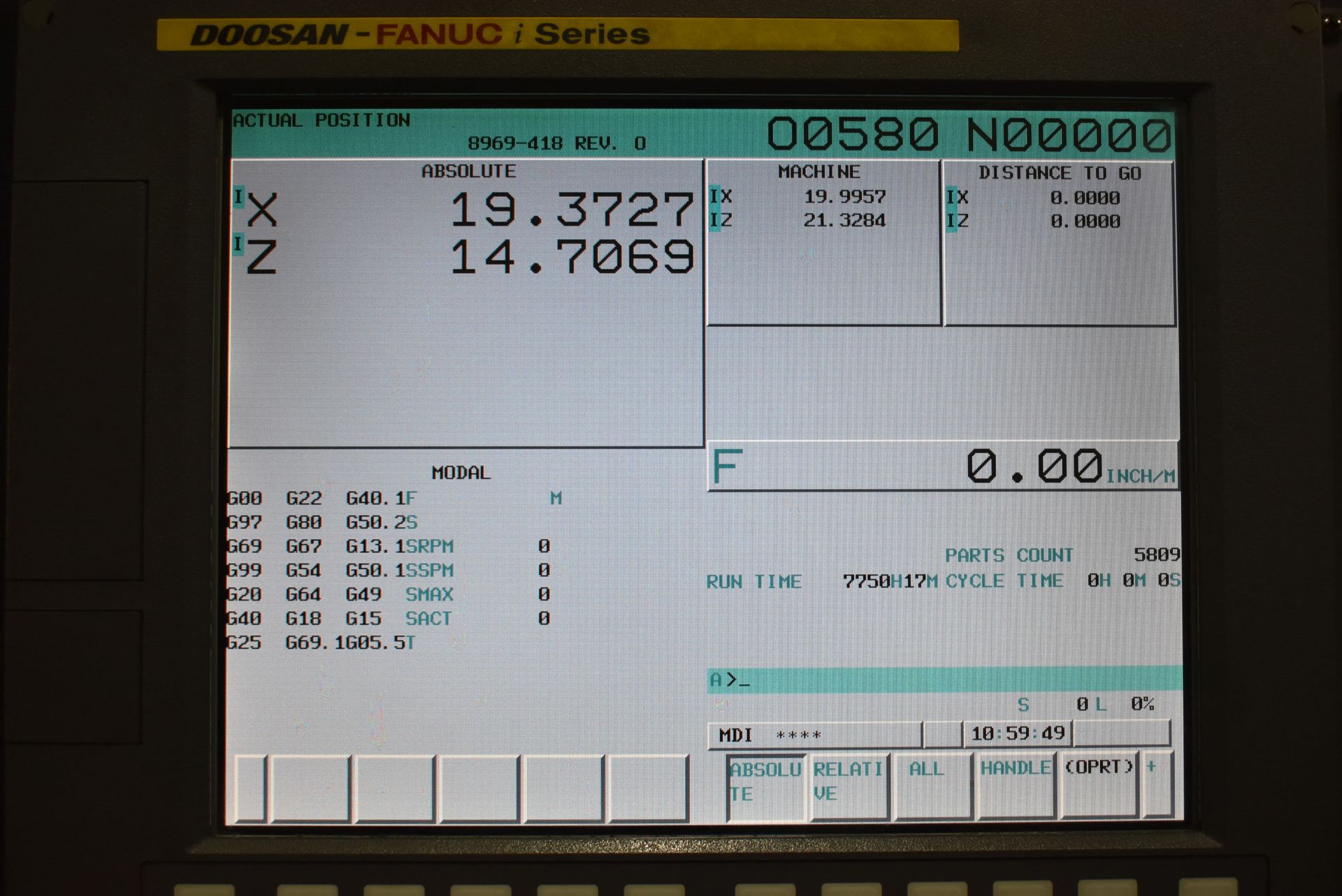 DOOSAN (2012) PUMA 400-LC CNC TURNING CENTER WITH DOOSAN-FANUC I SERIES CNC CONTROL, 20" 3-JAW - Image 3 of 12