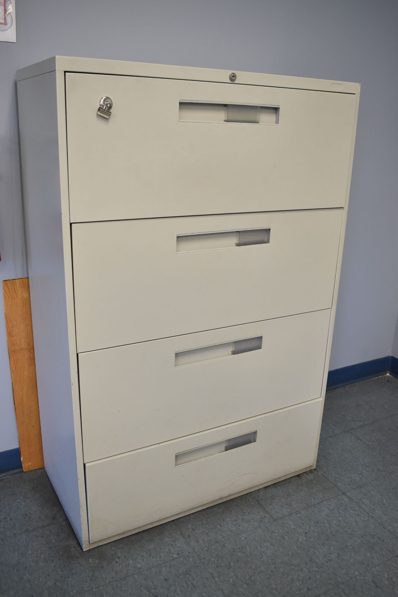 LOT/ (1) 5 DRAWER LATERAL FILE CABINET, (3) 4 DRAWER LATERAL FILE CABINETS - Image 3 of 3