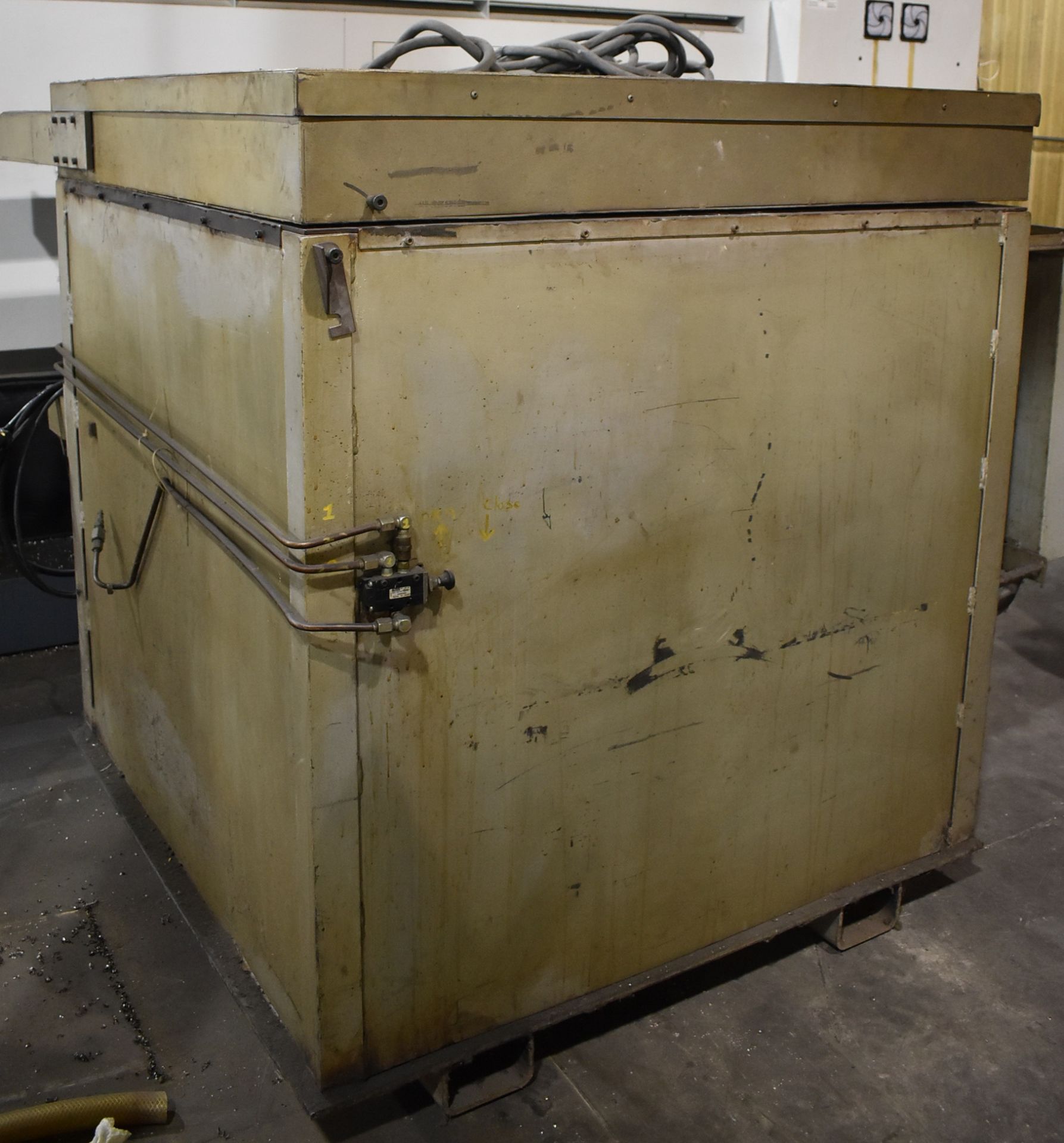 CALORITECH ELECTRIC OVEN WITH DIGITAL TEMPERATURE GAUGE, S/N: N/A (CI)[RIGGING FEE FOR LOT #55A - $ - Image 2 of 3