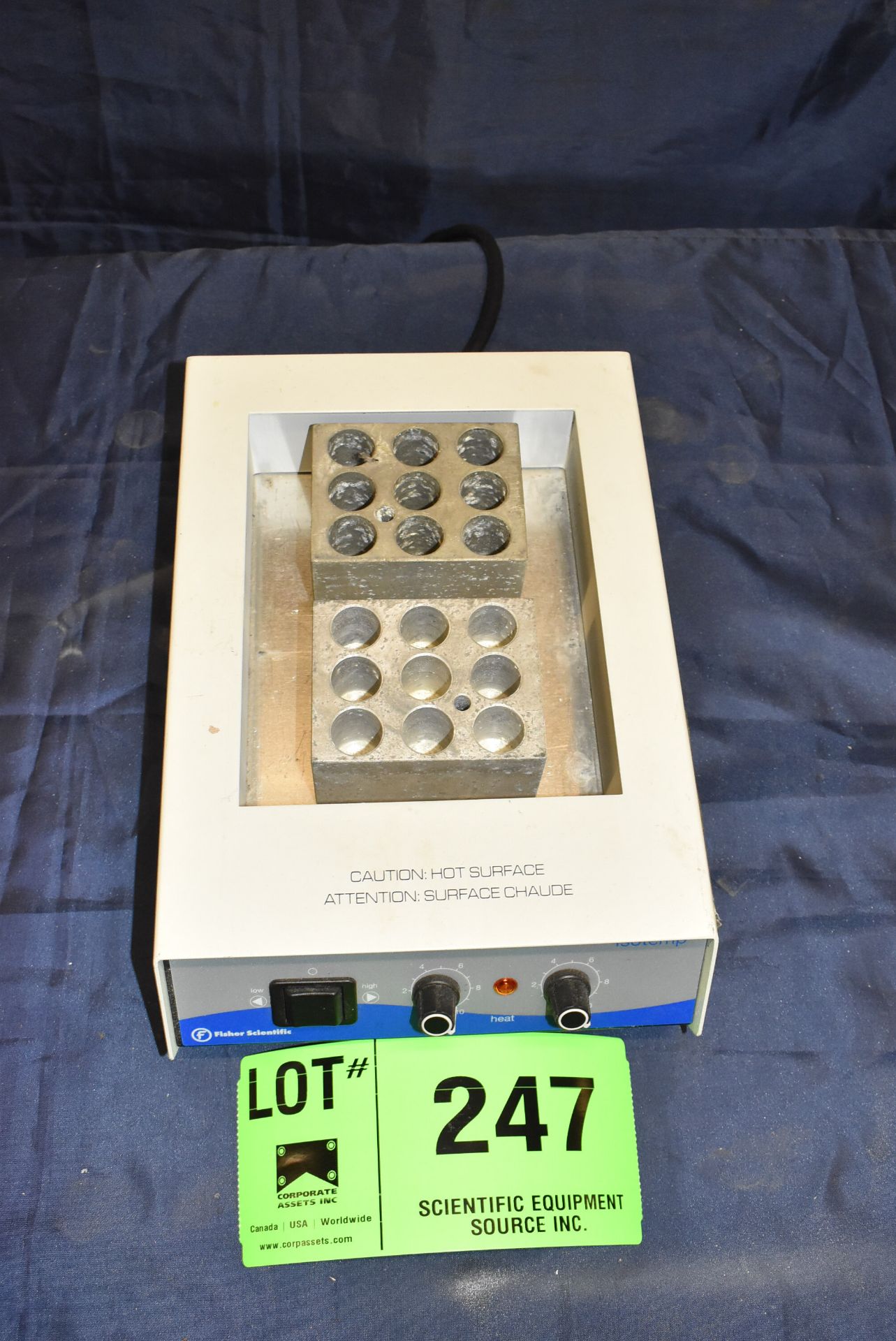 FISHER SCIENTIFIC 2054FS ISOTEMP DRY BATH INCUBATOR S/N: 1651060854442 - Image 4 of 5