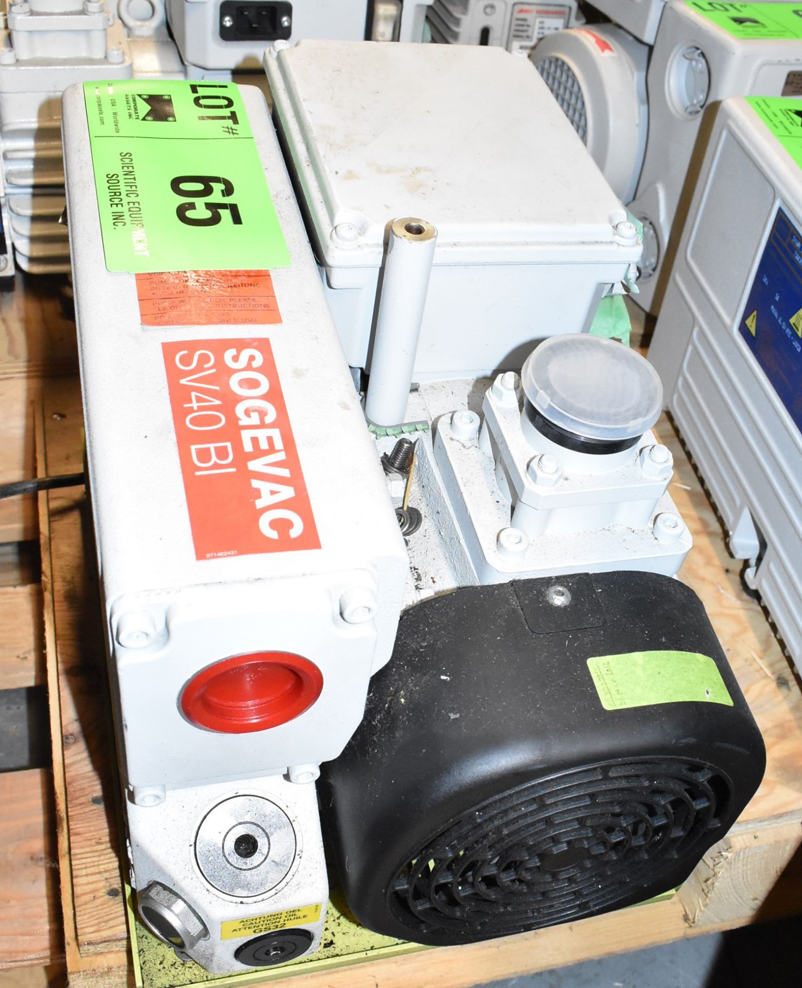 SOGEVAC SV40 BI 1.7 HP ROTARY VANE VACUUM PUMP WITH 1440 RPM, 230V/50-60HZ, S/N: 30001052546 4 - Image 3 of 4