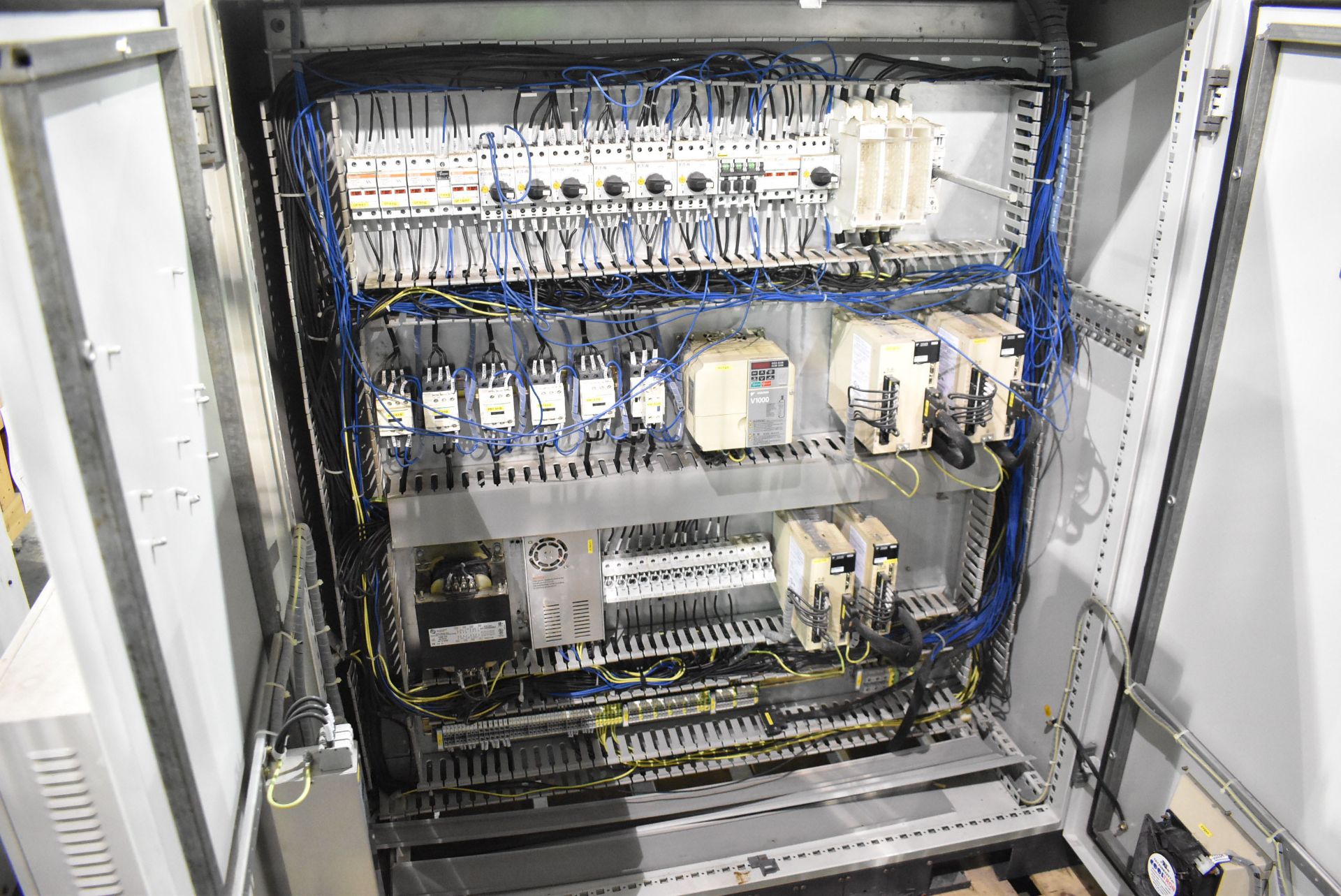 LOT/ CONTROL CABINETS - Image 7 of 7