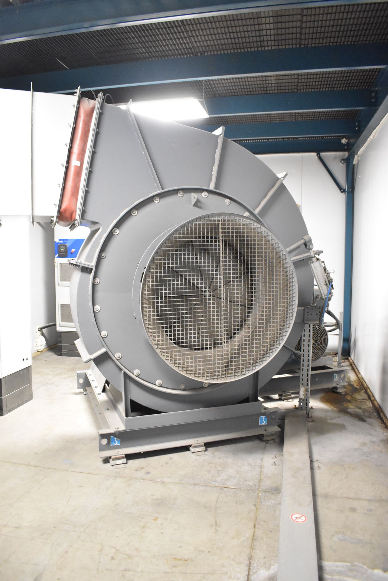 GLASTON-TAMGLASS (2014) FC-500-2848-380L TEMPERING FURNACE WITH 117" X 201" POWER INFEED CONVEYOR, - Image 22 of 26