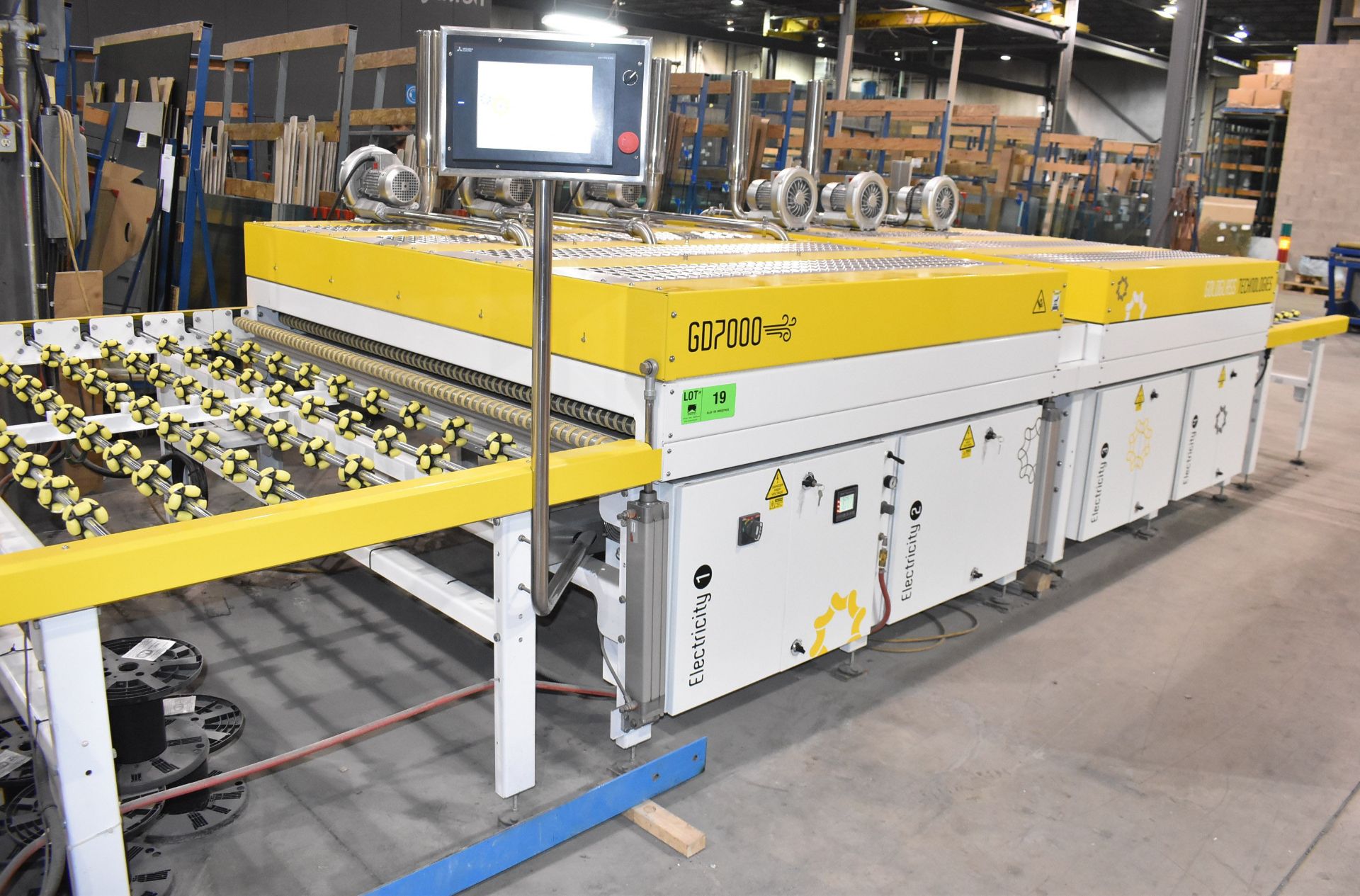 GOLD GLASS TECHNOLOGIES (2017) GD7000 PAINT DRYING MACHINE WITH 88" X 56" POWER INFEED AND OUTFEED