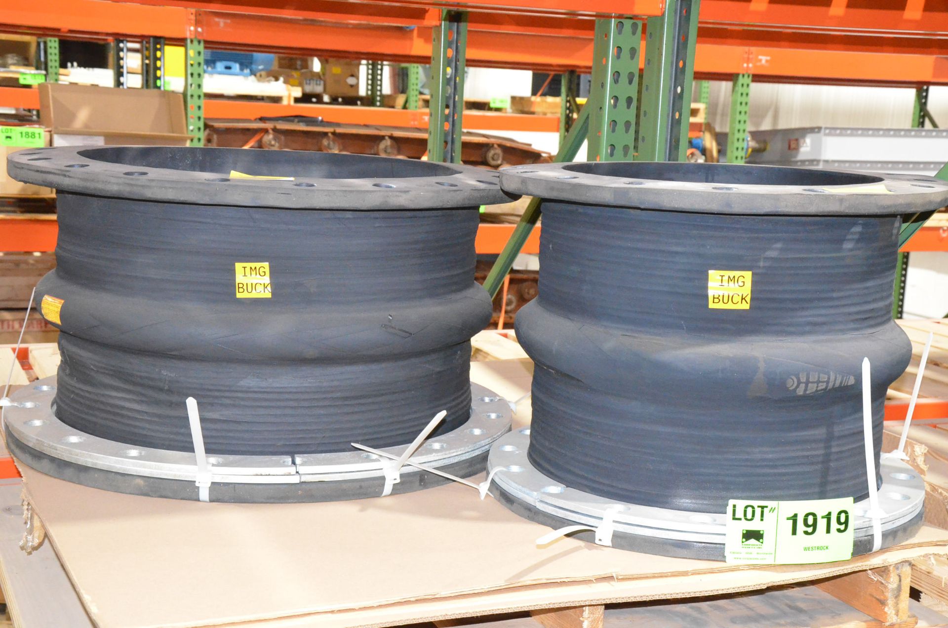 LOT/ (2) 18" RUBBER EXPANSION JOINTS