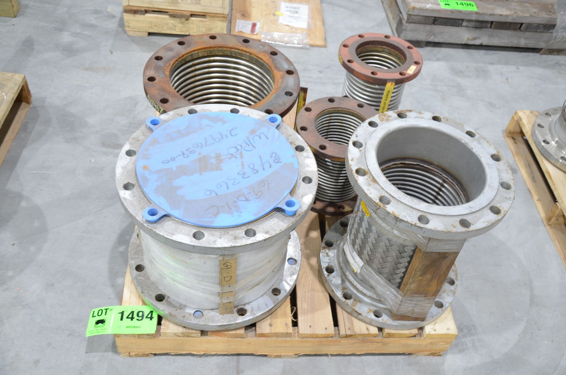 LOT/ SS FLANGED EXPANSION JOINTS