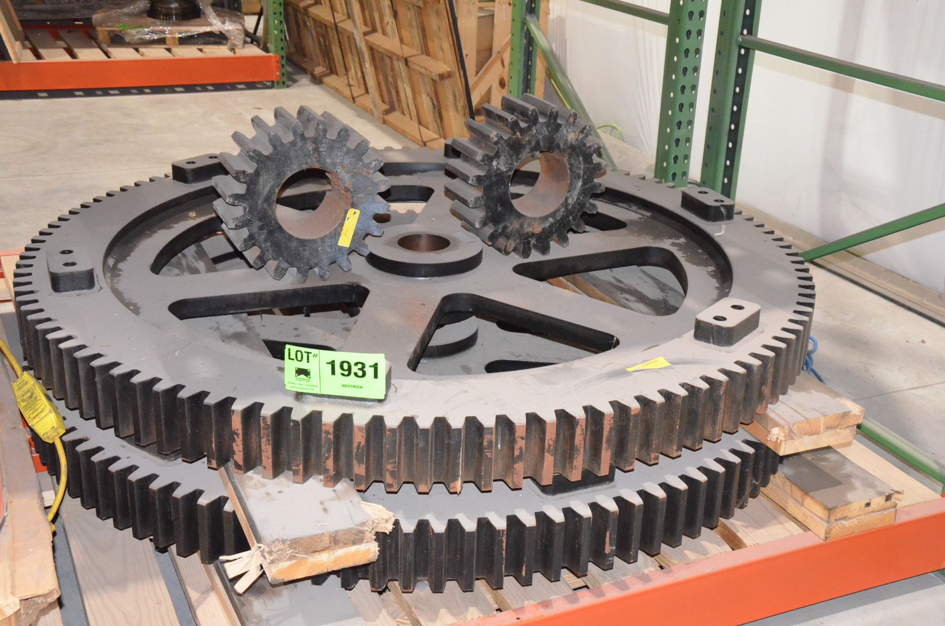 LOT/ COGS AND GEARS