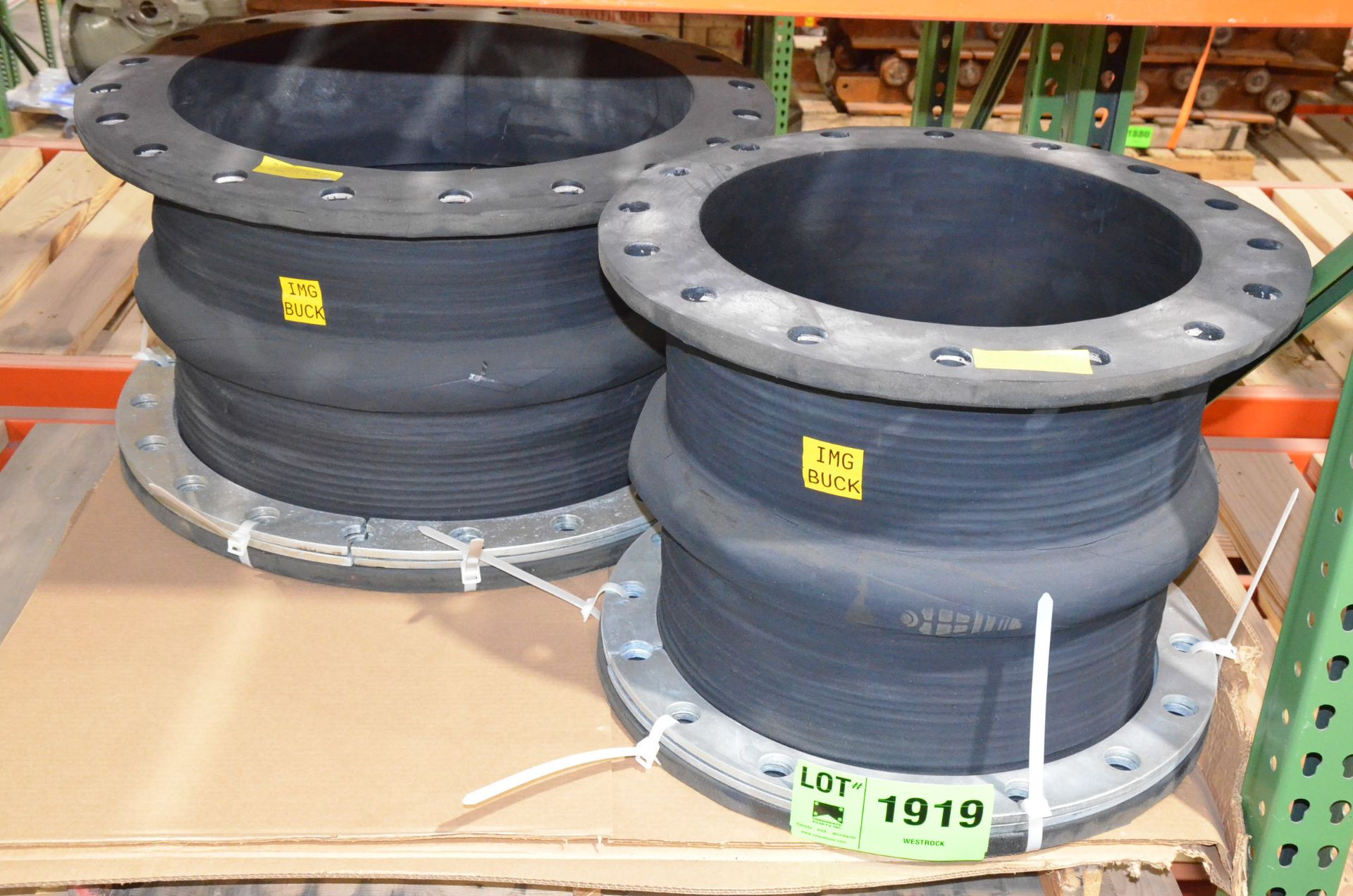 LOT/ (2) 18" RUBBER EXPANSION JOINTS - Image 2 of 3