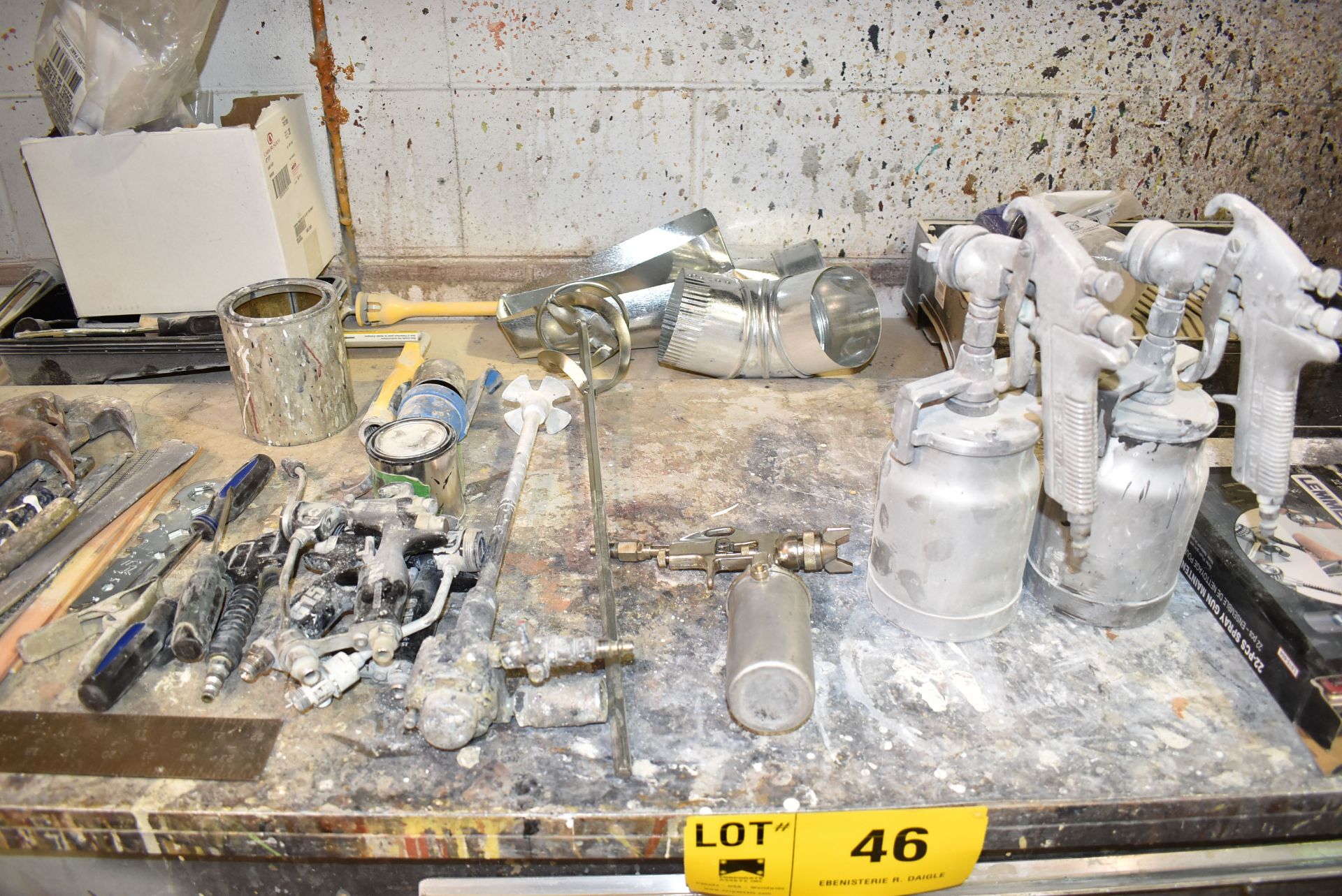 LOT/ WORKBENCH WITH CONTENTS CONSISTING OF PAINT MIXERS, PNEUMATIC SPRAY GUNS, HARDWARE AND SUPPLIES - Image 2 of 5