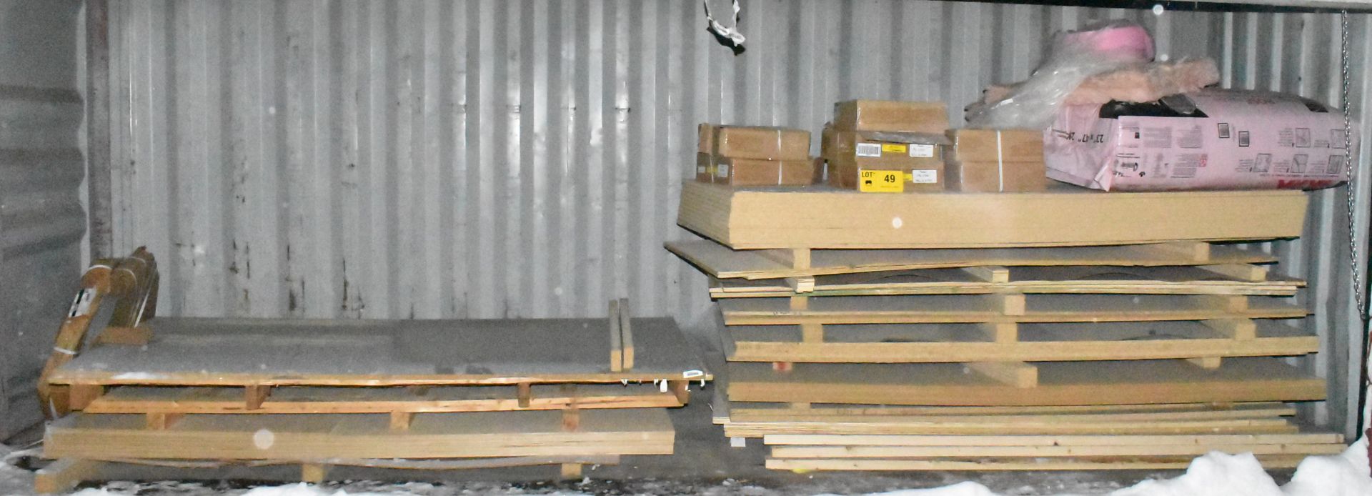 LOT/ CONTENTS OF 20' STORAGE CONTAINER CONSISTING OF MDF & PARTICLEBOARD SHEET MATERIAL, VENEER