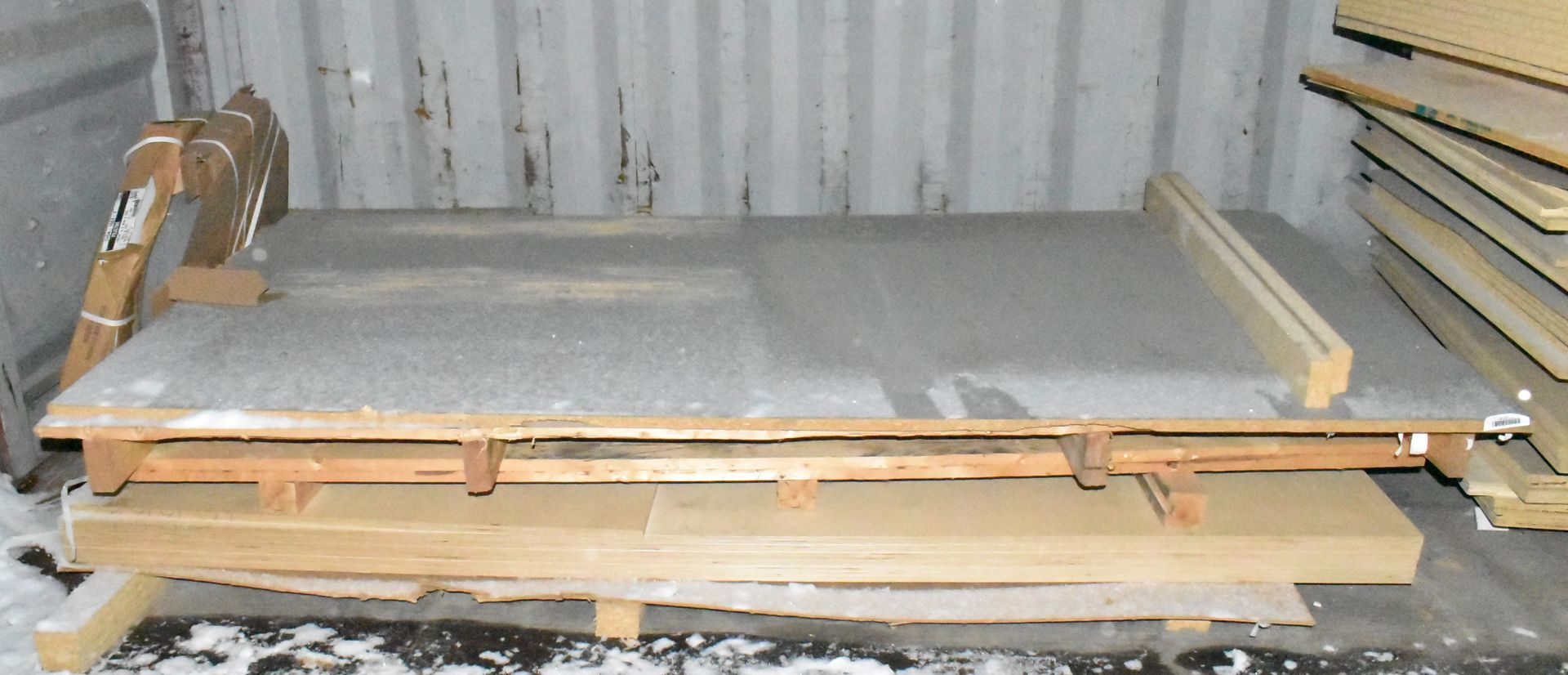 LOT/ CONTENTS OF 20' STORAGE CONTAINER CONSISTING OF MDF & PARTICLEBOARD SHEET MATERIAL, VENEER - Image 2 of 4