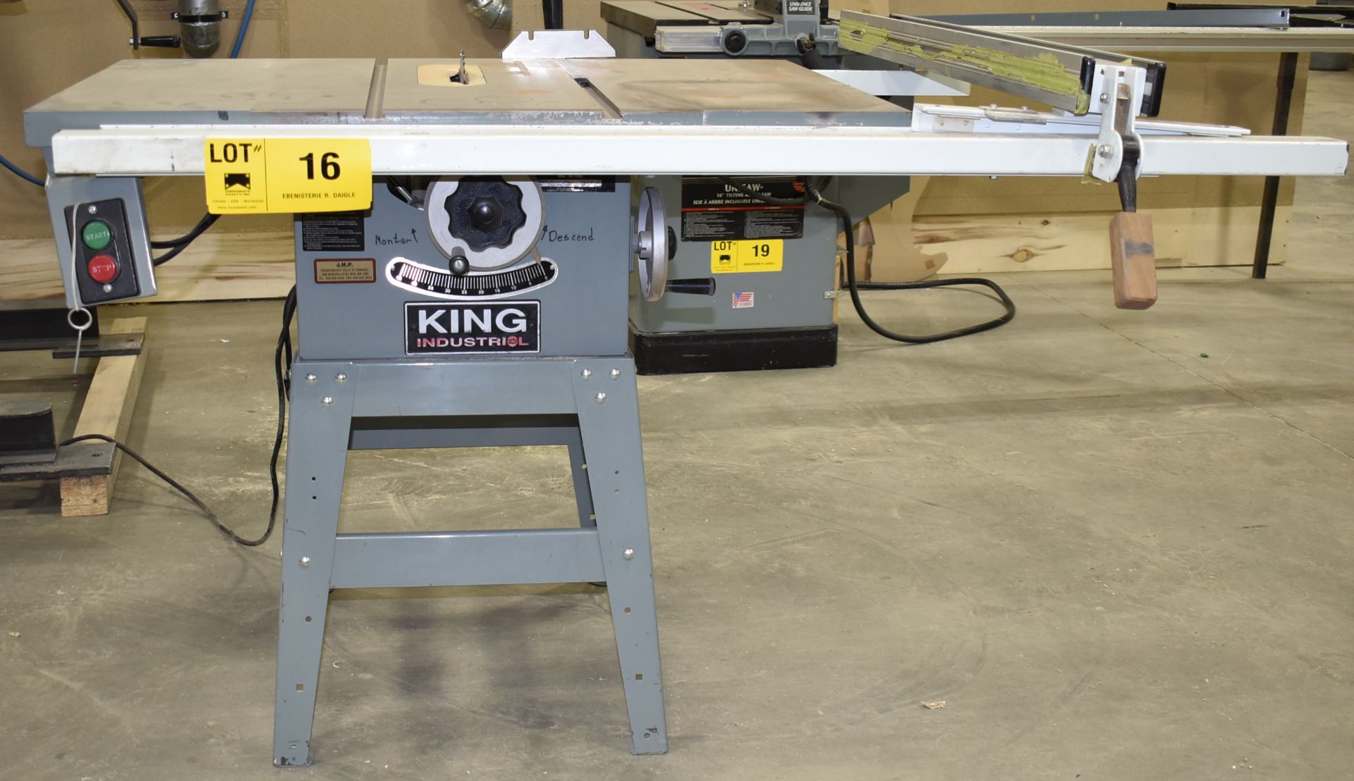 KING INDUSTRIAL (2006) KC-10GC 10" RIGHT TILT TABLE SAW WITH 2 HP MOTOR, SPEEDS TO 4,500 RPM, 110V- - Image 2 of 6