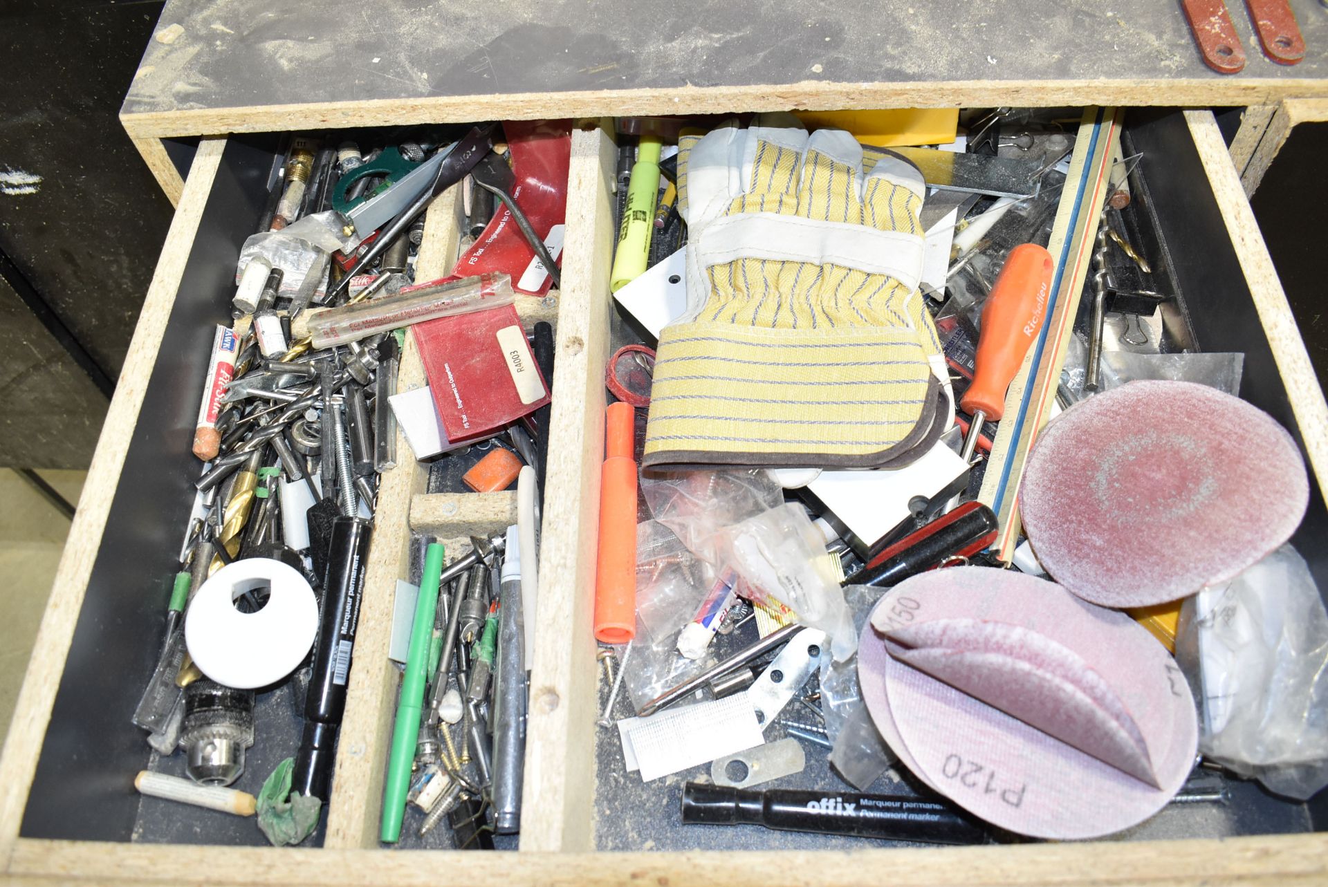 LOT/ CONTENTS ALONG WALL CONSISTING OF WORKBENCHES, TOOLS, HARDWARE, WOOD TRIM AND PANELS [RIGGING - Image 5 of 12