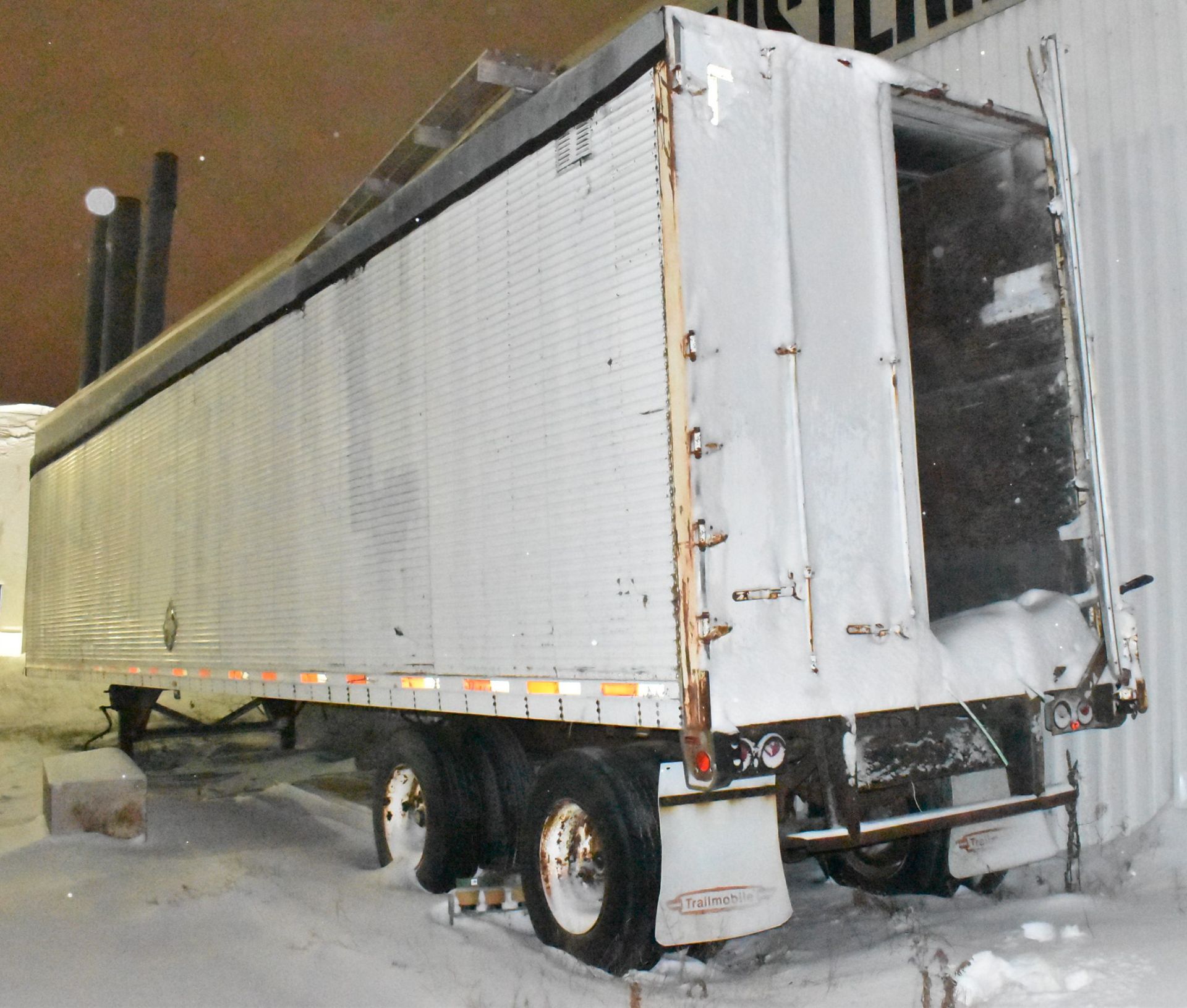 TRAILMOBILE STORAGE TRAILER, S/N N/A (NOT REGISTERED - NO CONTENTS - DELAYED DELIVERY) [RIGGING - Image 4 of 5