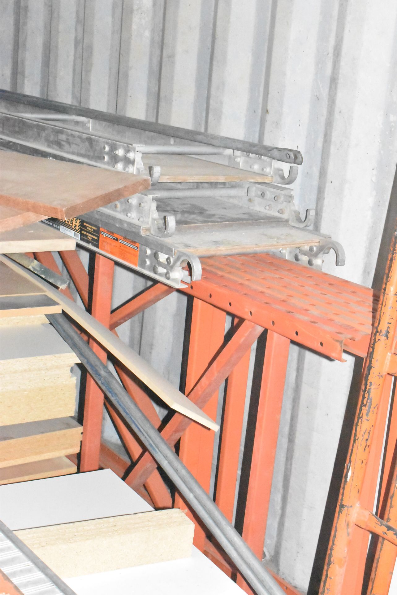 LOT/ CONTENTS OF STORAGE CONTAINER CONSISTING OF MDF AND PARTICLEBOARD SHEETS, RACKING AND - Image 9 of 10